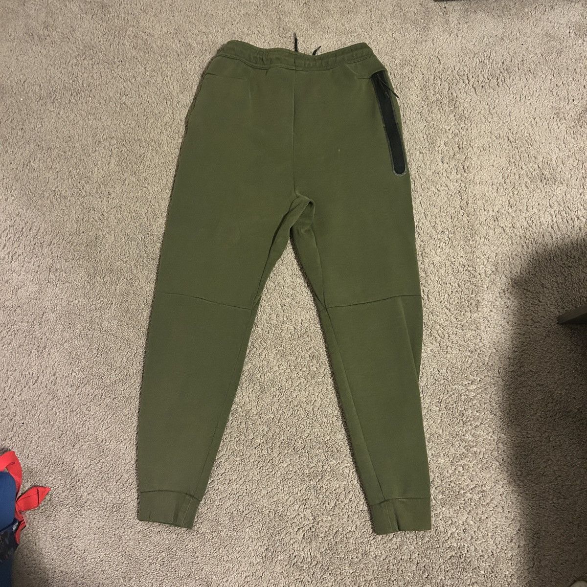 Nike Green Nike tech pants Size US 41 - 6 Thumbnail