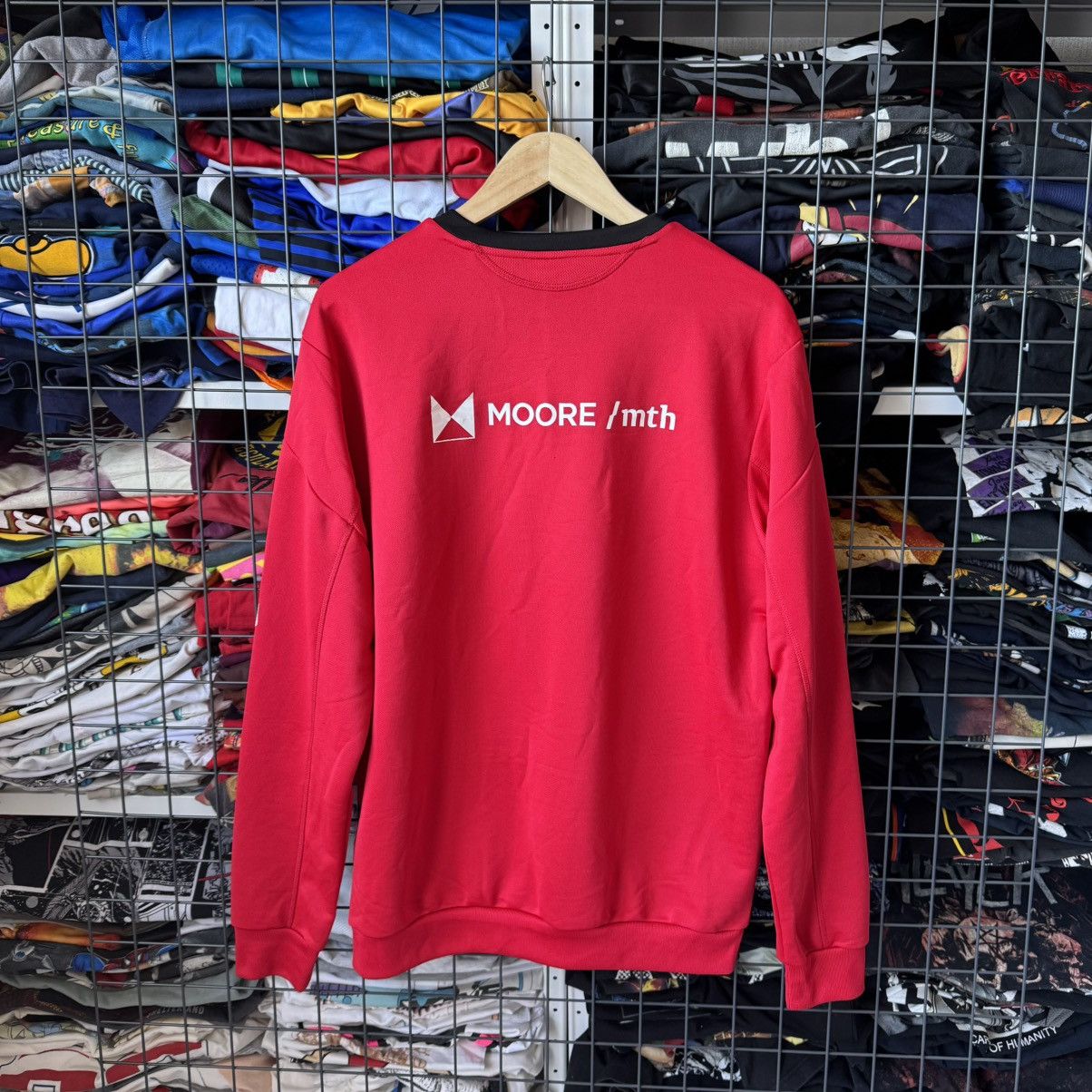 Hummel Hummel FC Emmen Soccer Sweatshirt Size US XL / EU 56 / 4 - 2 Thumbnail