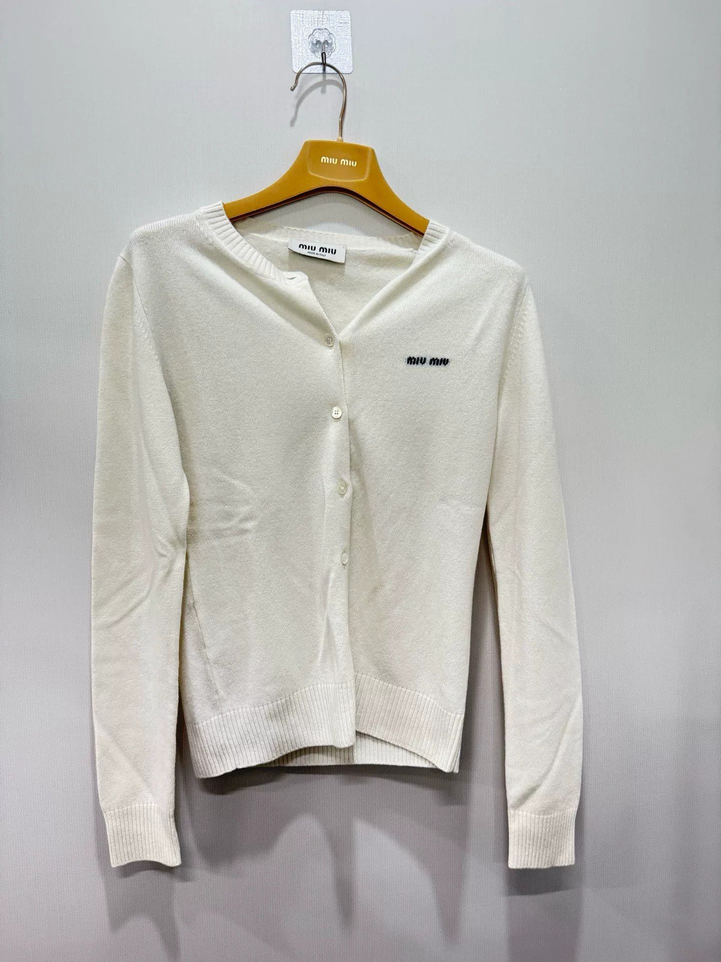 Miu Miu miumiu knitting small outerwear cardigan Size US S / EU 44-46 / 1 - 1 Thumbnail