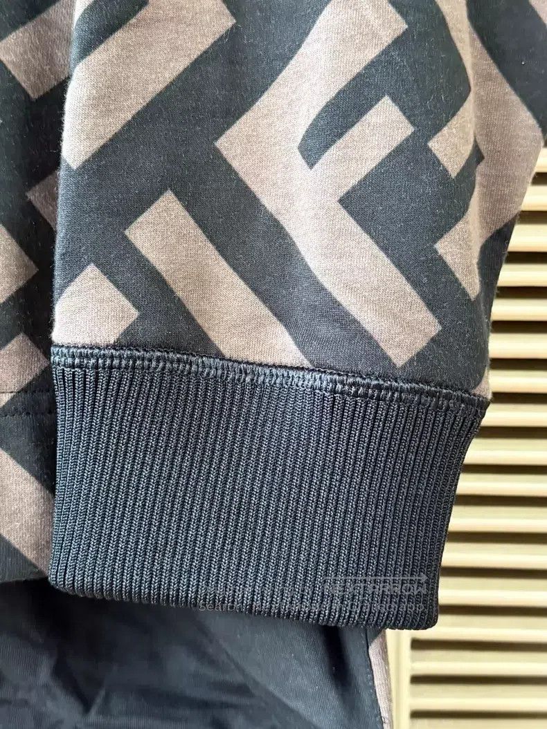 Fendi Fendi Cashmere Knit Cardigan Size M / US 6-8 / IT 42-44 - 4 Thumbnail