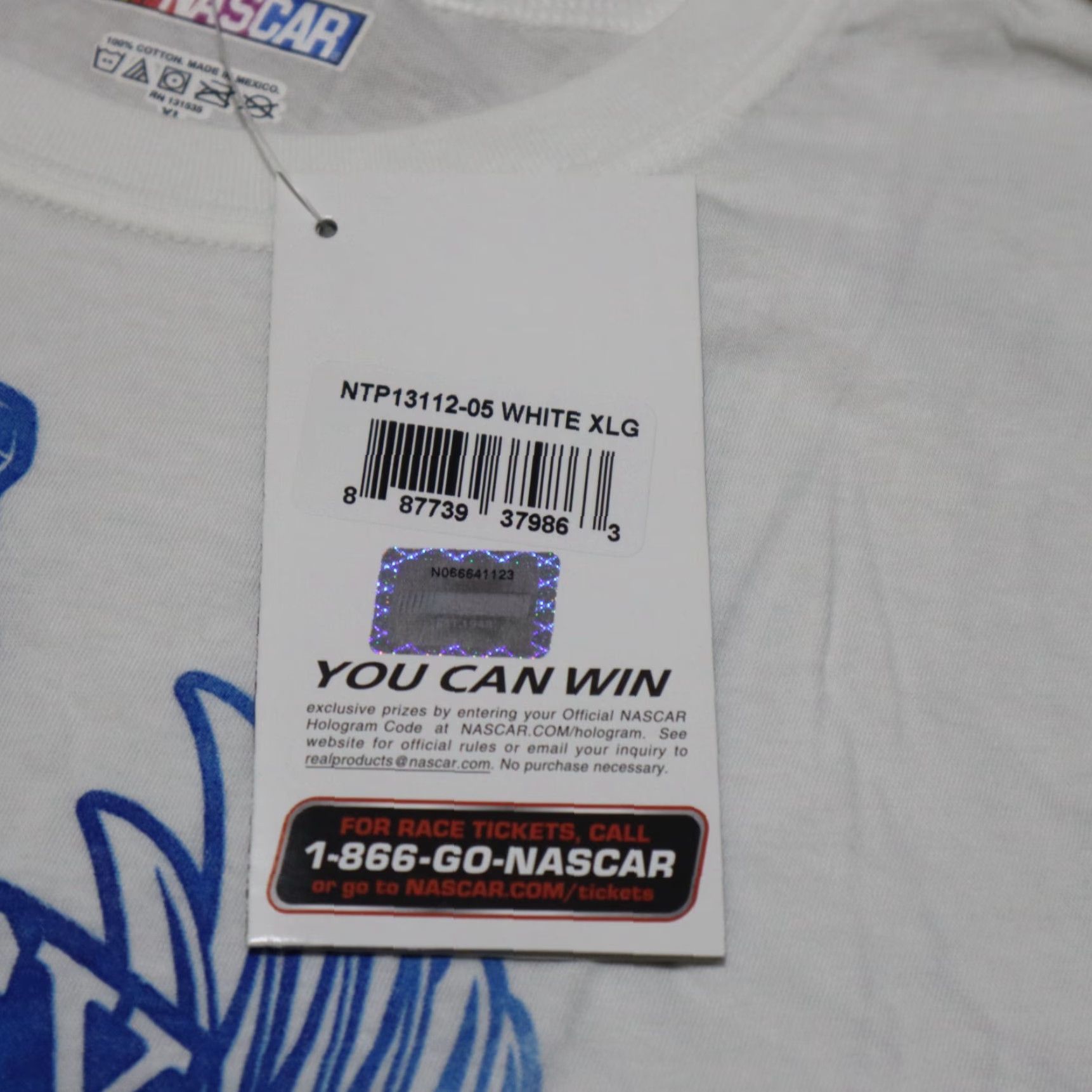 NASCAR VINTAGE NASCAR Shirt Women XL White 2000s NASCAR T-Shirt Graphic Print Preshrunk Cotton Short Sleeve Mensd? Size M / US 6-8 / IT 42-44 - 4 Thumbnail