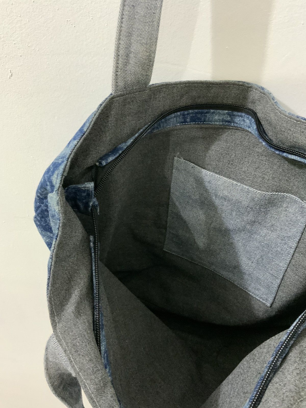 Japanese Brand Denim Flower Art Tote Bag Size ONE SIZE - 10 Thumbnail