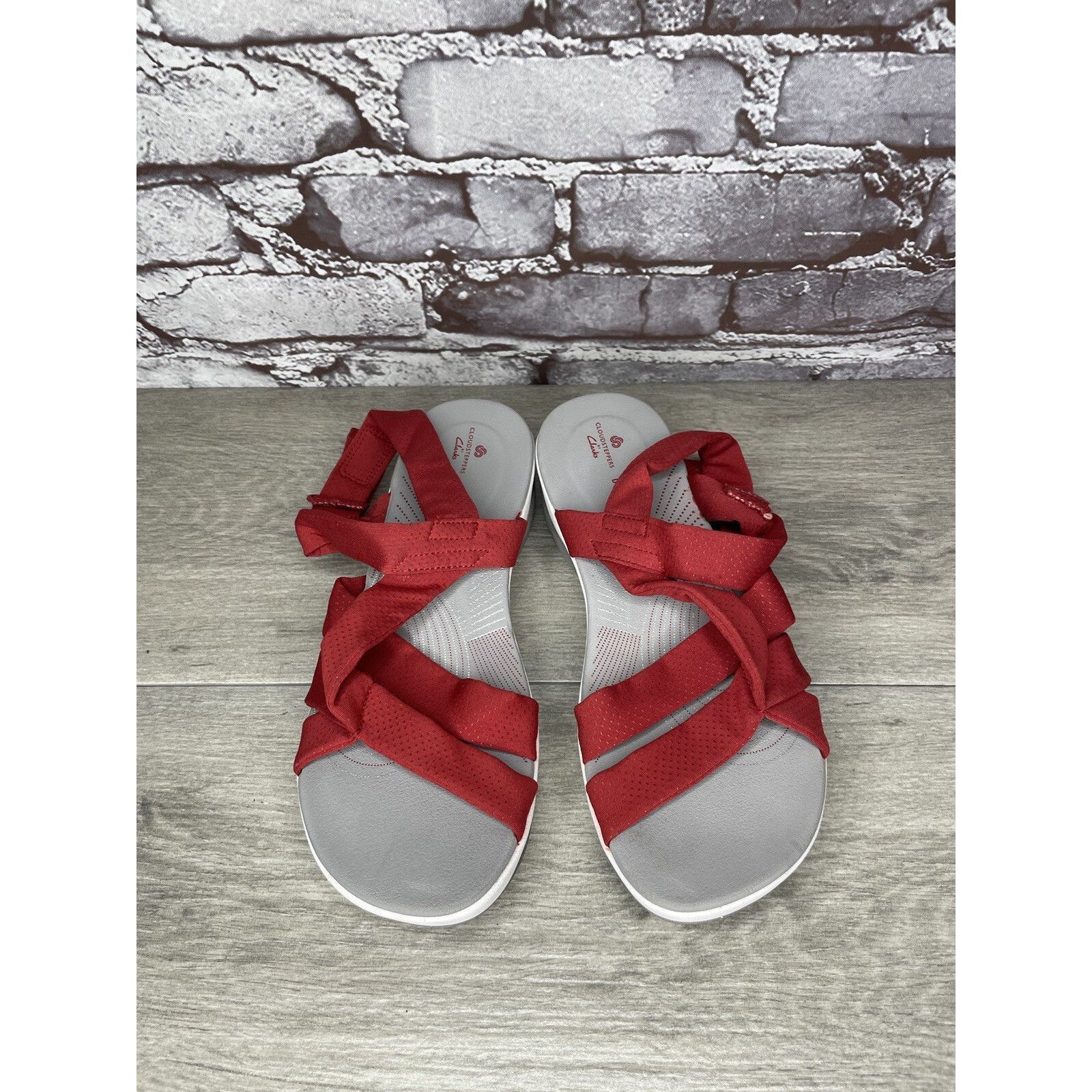 Clarks Clarks Cloud Steppers Red Fabric Strappy Wedge Comfort Sanda Size US 8 / IT 38 - 2 Thumbnail