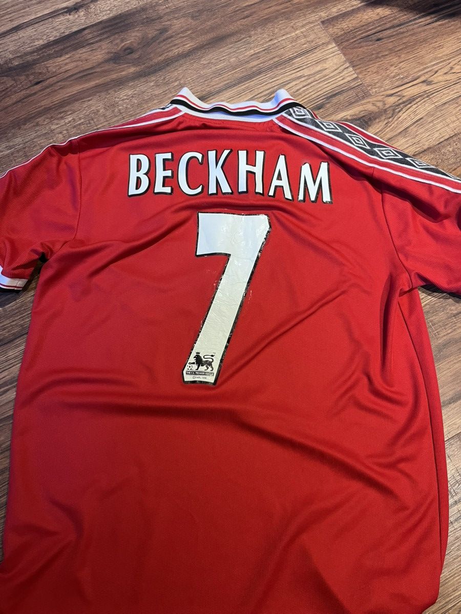 Umbro × Vintage Vintage Umbro David Beckham 1996 Manchester United Kit Size US L / EU 52-54 / 3 - 2 Thumbnail
