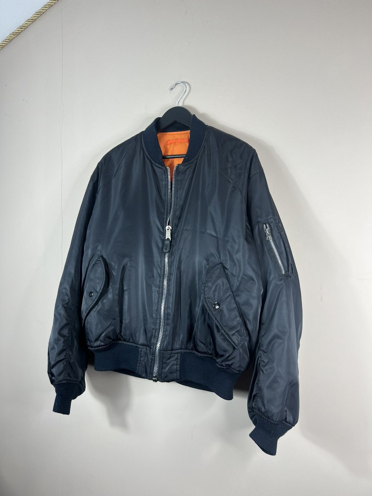 Alpha Industries × Vetements Vetements x Alpha industries