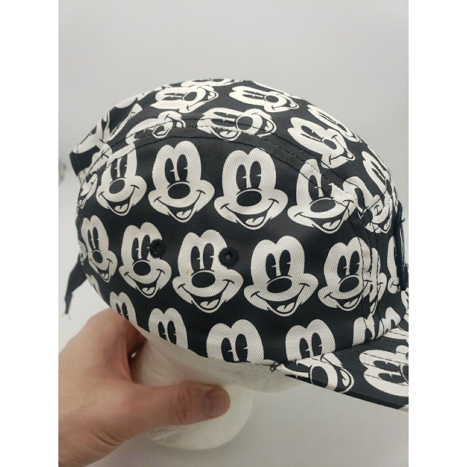 NEFF Disney Parks Mickey Mouse Hat Neff Cap Baseball HAT MKY28 Size ONE SIZE - 10 Thumbnail