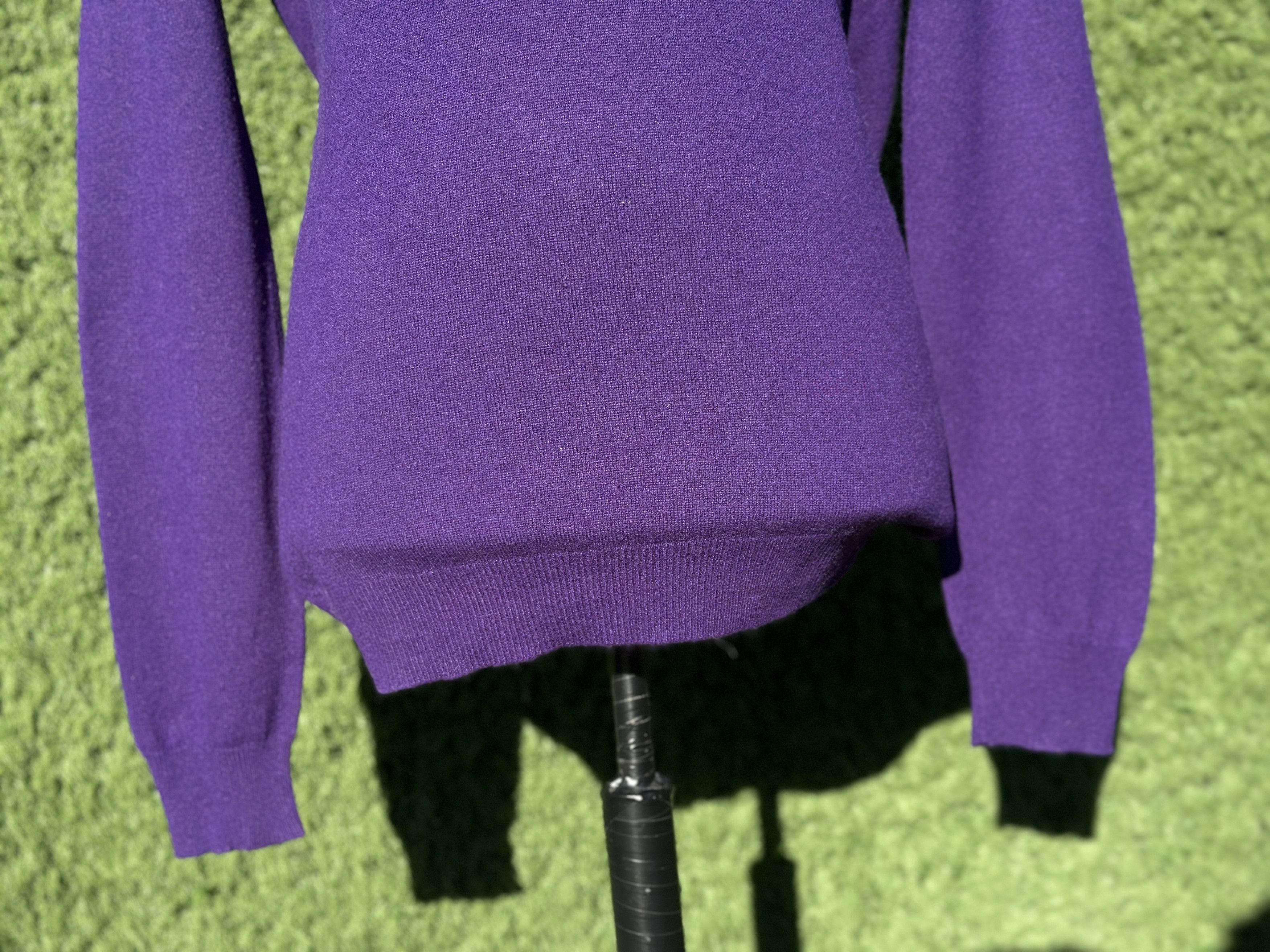 Prada Prada Men’s V-Neck Fine Wool Knit Sweater Size 52 IT L Size US L / EU 52-54 / 3 - 8 Thumbnail