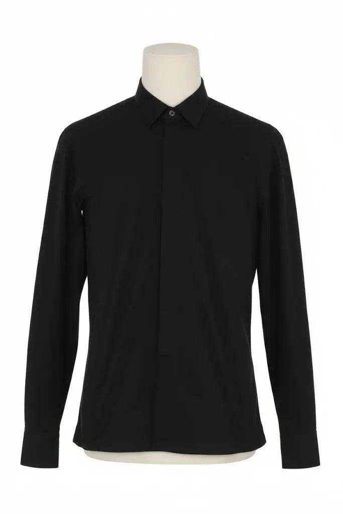 Saint Laurent Paris oc11z0126 564269 Chemise Classique Fit Shirt in Noir in Noir Size US L / EU 52-54 / 3 - 1 Preview