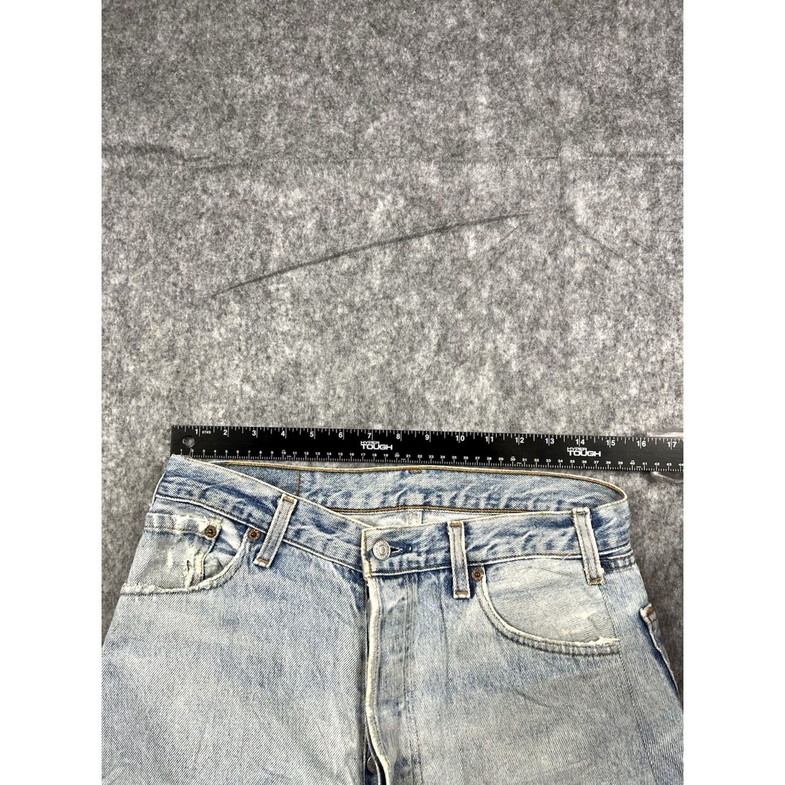 Levi's Levi's 752 Jeans Mens Regular Fit Straight Leg Light Wash 33x34 Jeans Regular Mens Levi's 752 City Classic Designer Outdoor Vintage No Size US 33 - 3 Thumbnail