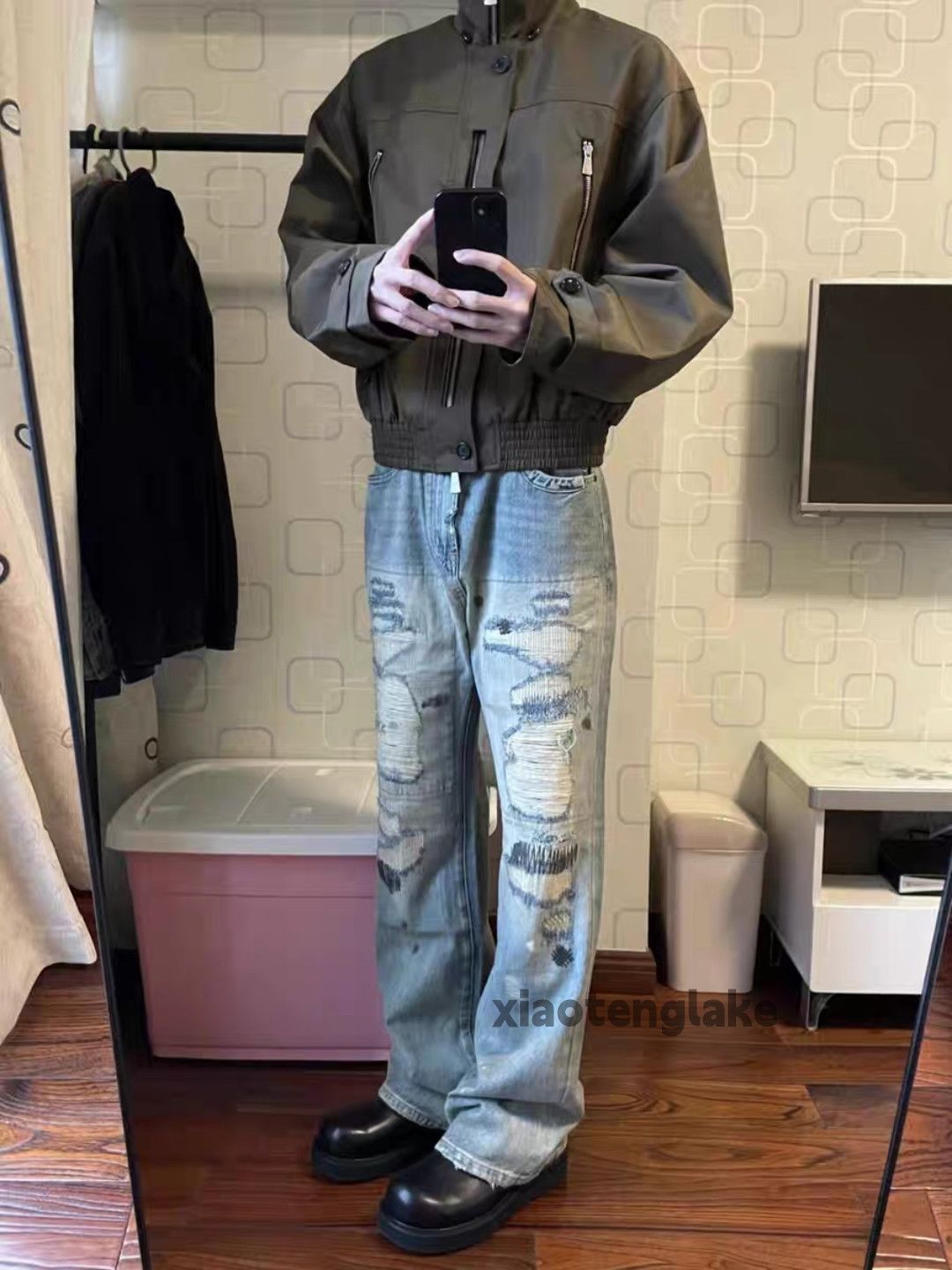 Jean Unisex outdoor utility loose baggy ripped damaged jeans Size US 32 / EU 48 - 6 Thumbnail