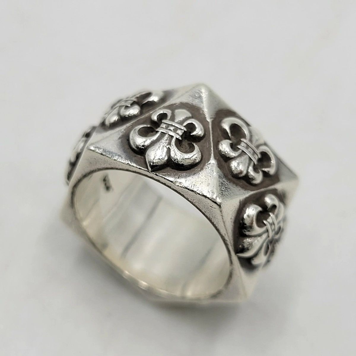 Chrome Hearts US6.5 Chrome Hearts Fleur Pentagon ring 12 Size ONE SIZE - 11 Thumbnail