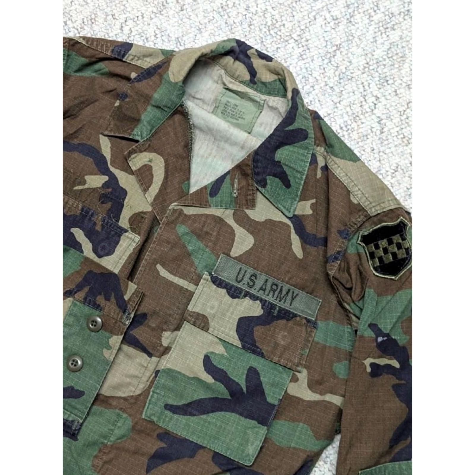 Vintage VINTAGE US Army Shirt-Jacket Mens SMALL LONG Woodland Camouflage Ripstop Patch 99th Infantry Patch Size US S / EU 44-46 / 1 - 3 Thumbnail