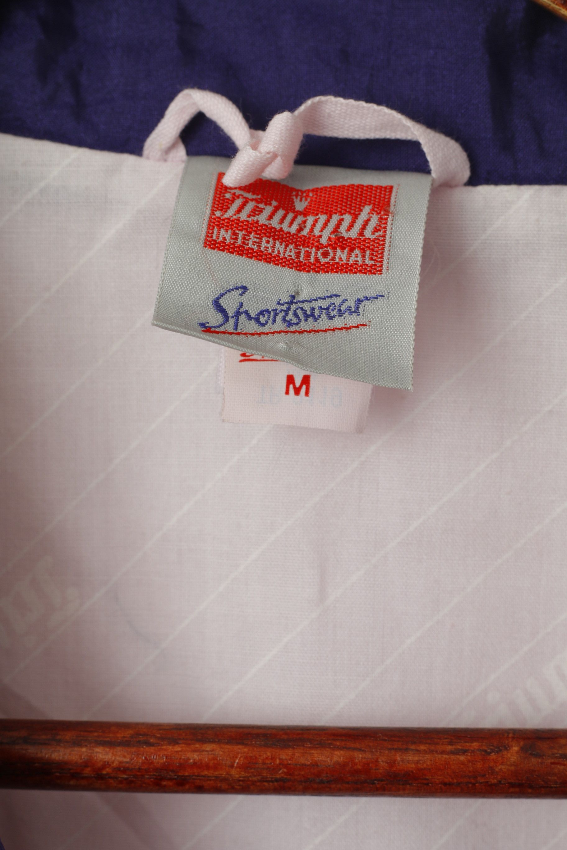 Vintage Triumph Women M Jacket Pink Nylon Vintage 1758 Size M / US 6-8 / IT 42-44 - 4 Thumbnail