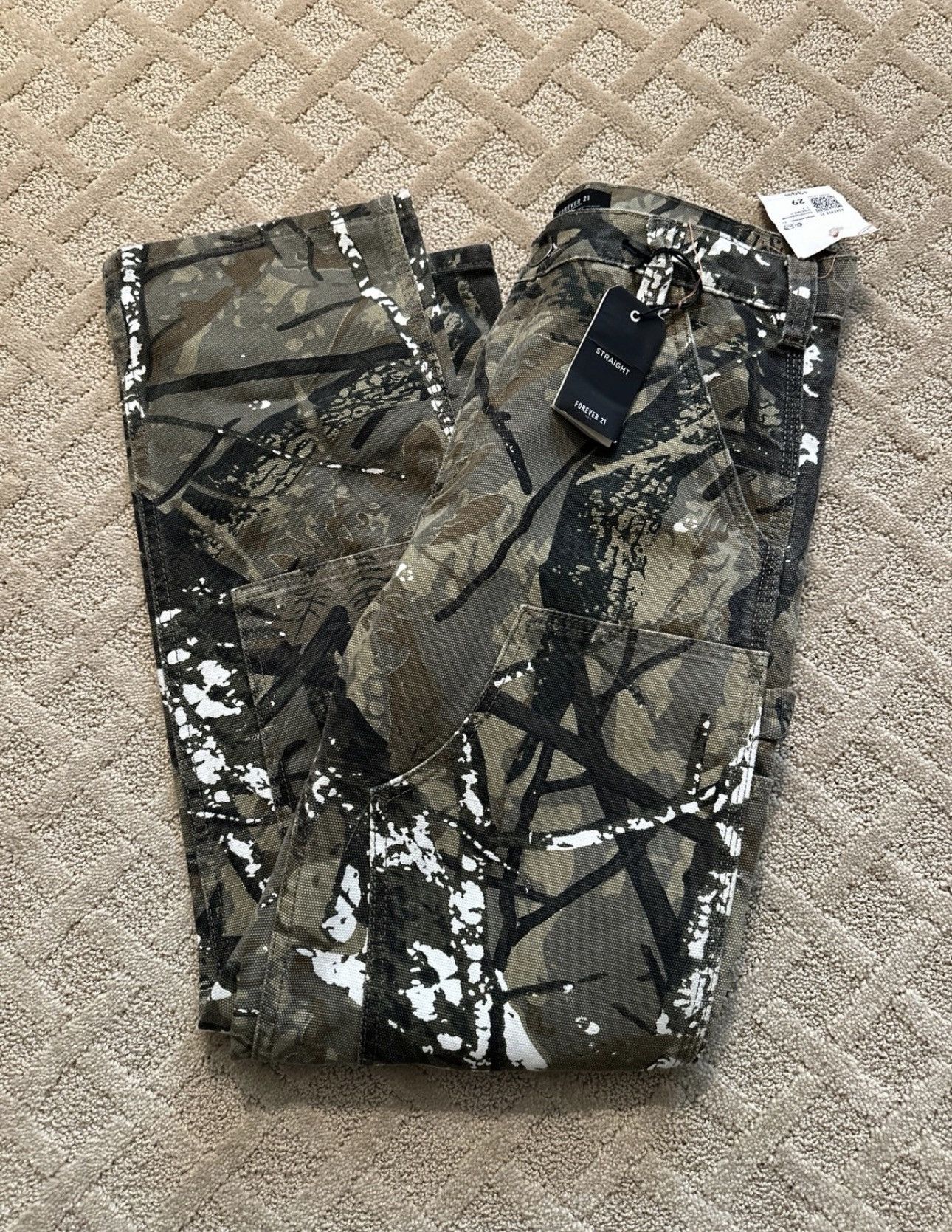 Forever 21 Forever 21 Mens Camoflauge Carpenter Jeans Size US 29 - 7 Thumbnail