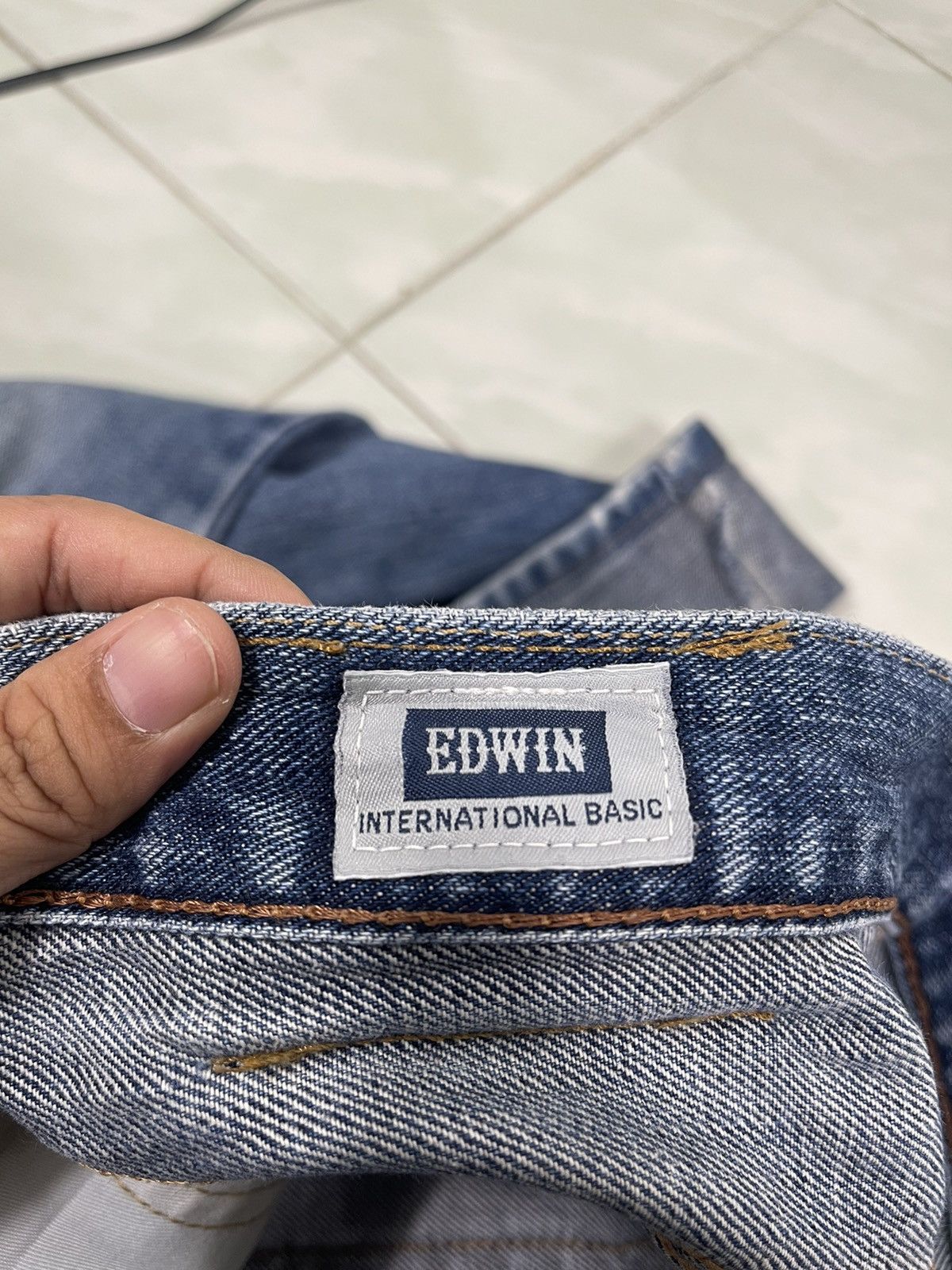 Edwin Vintage Edwin 402 Made In Japan Distressed Jeans Size US 33 - 17 Thumbnail