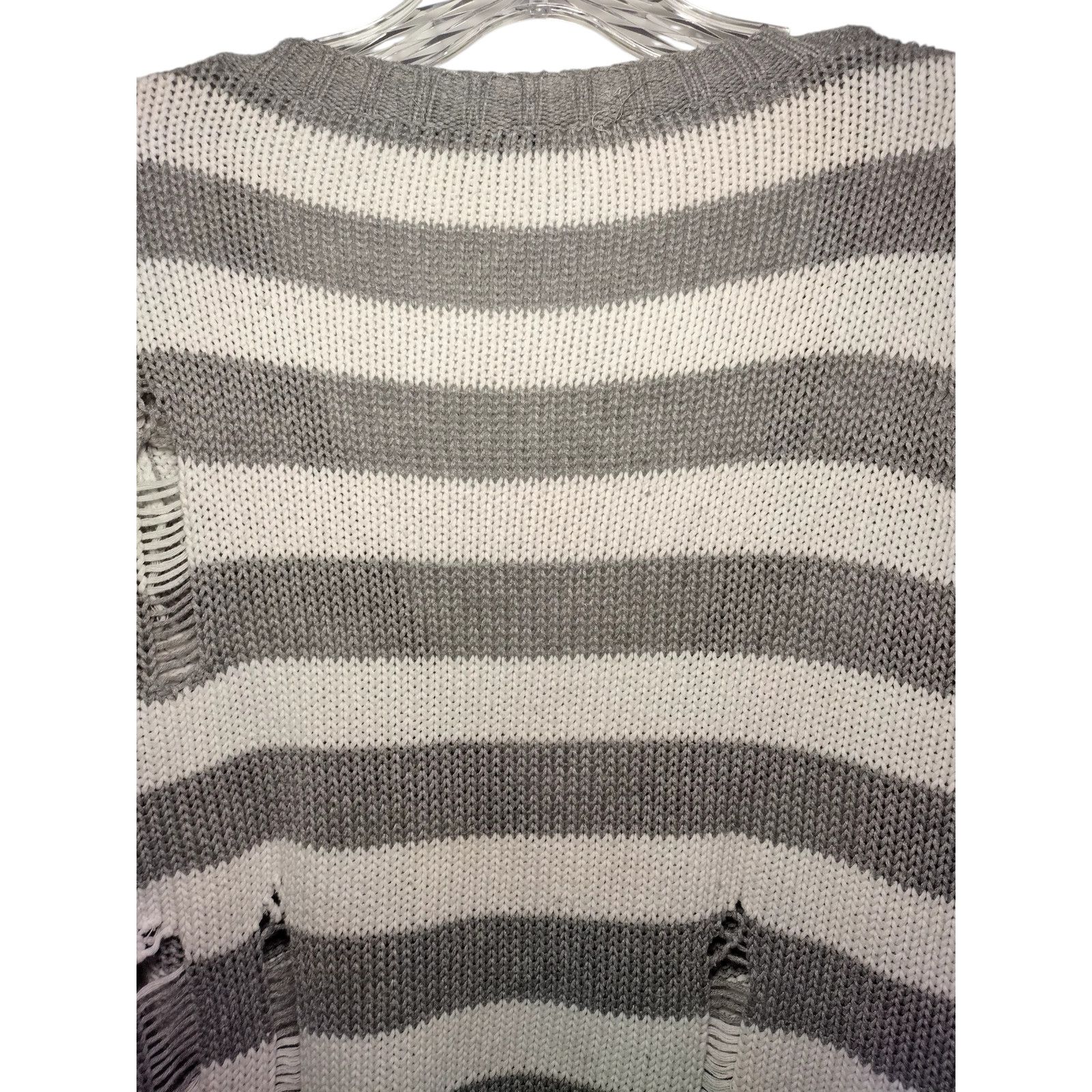 Forever 21 Forever 21 Cardigan Sweater Knit V-Neck Striped Sz MD Size M / US 6-8 / IT 42-44 - 10 Thumbnail