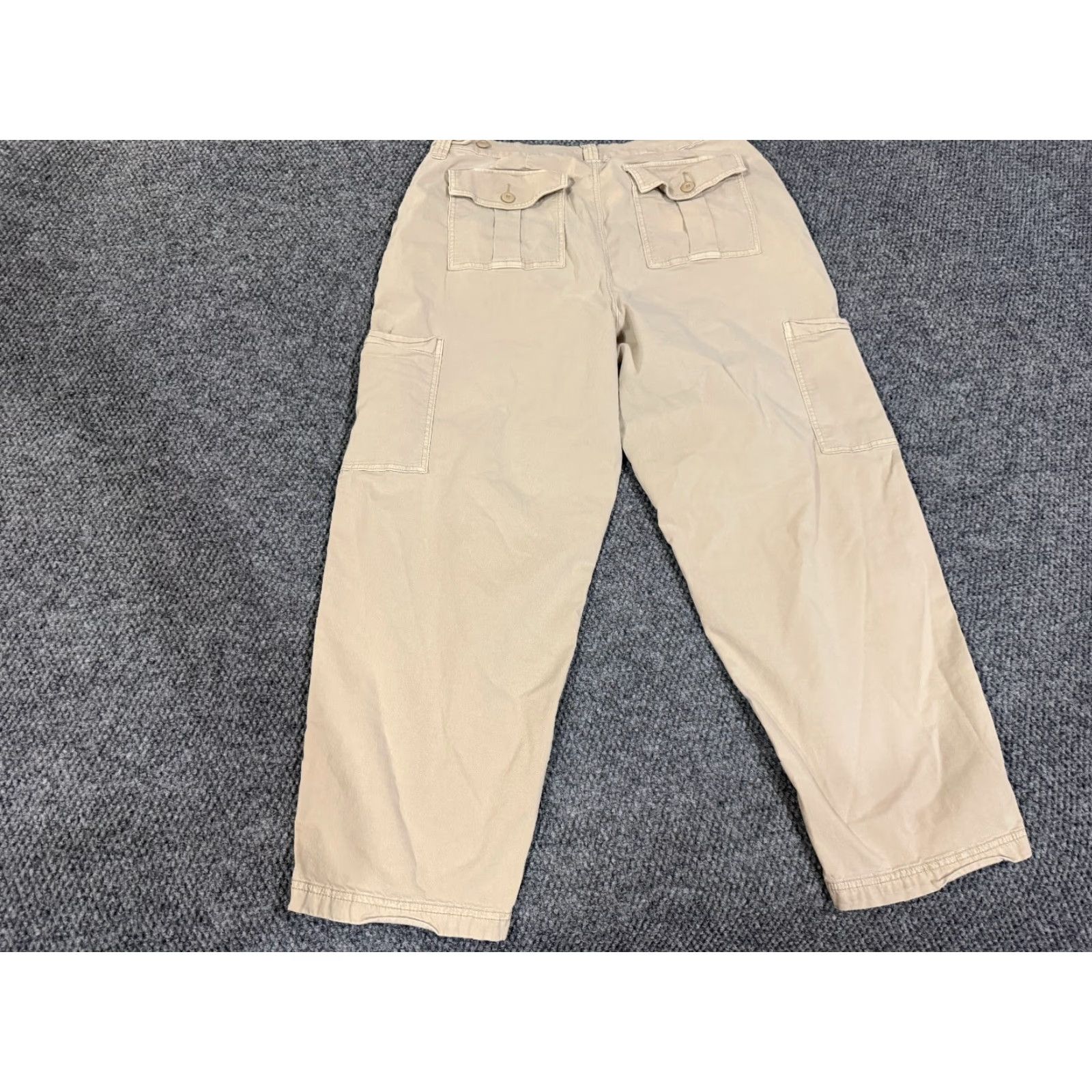 American Eagle Outfitters American Eagle cargo pants Womens 16 long Khaki Beige Stretch utility hiking pants Size 38" / US 16 / IT 52 - 6 Thumbnail