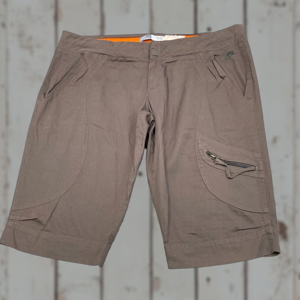 Nike Nike Sportswear Shorts Bermuda Women L Brown 12-14 Knit Cotton Polyester Athletic Golf Pockets Drawstring Front Size 36" / US 14 / IT 50 - 1 Thumbnail