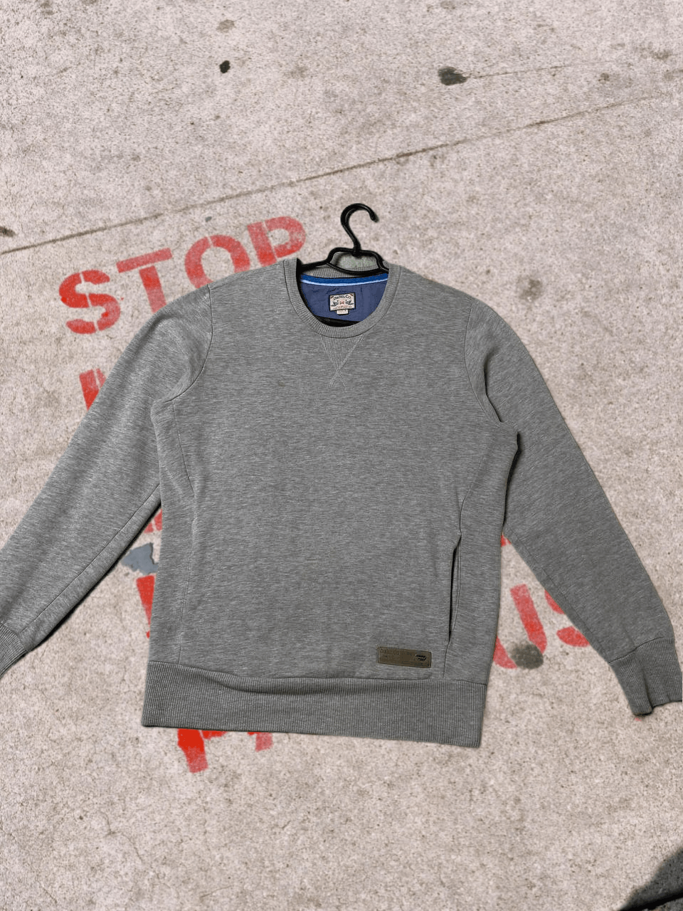 Diesel Vintage Diesel distressed Y2K logo sweatshirt Size US M / EU 48-50 / 2 - 1 Thumbnail