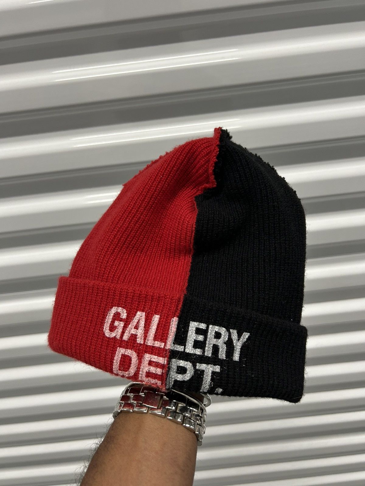 image of Gallery Dept Split Beanie in Black/Red, Men's