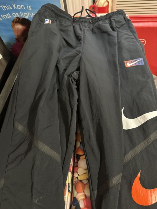 Nike Nike Kith - New York Knicks pants size small | Grailed