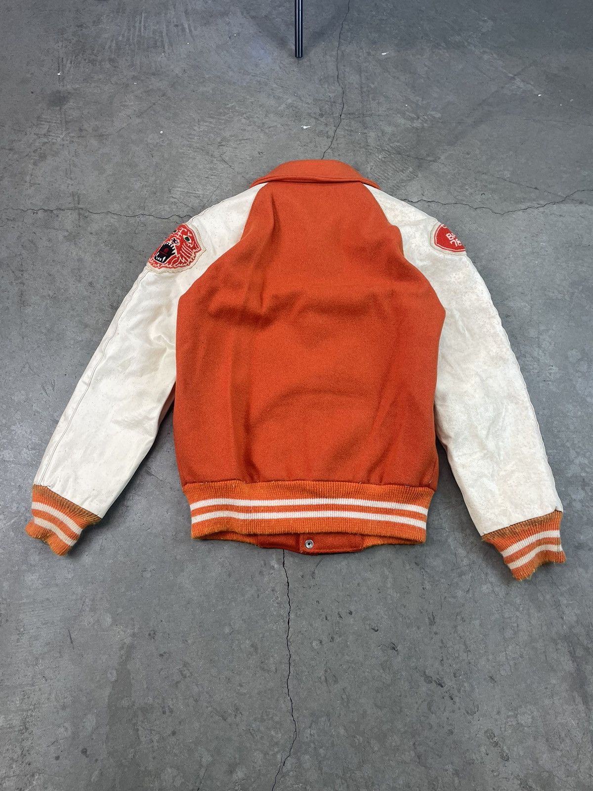 Vintage Vintage "T" Band Varsity Letterman Jacket - Orange/ White Size US S / EU 44-46 / 1 - 7 Thumbnail