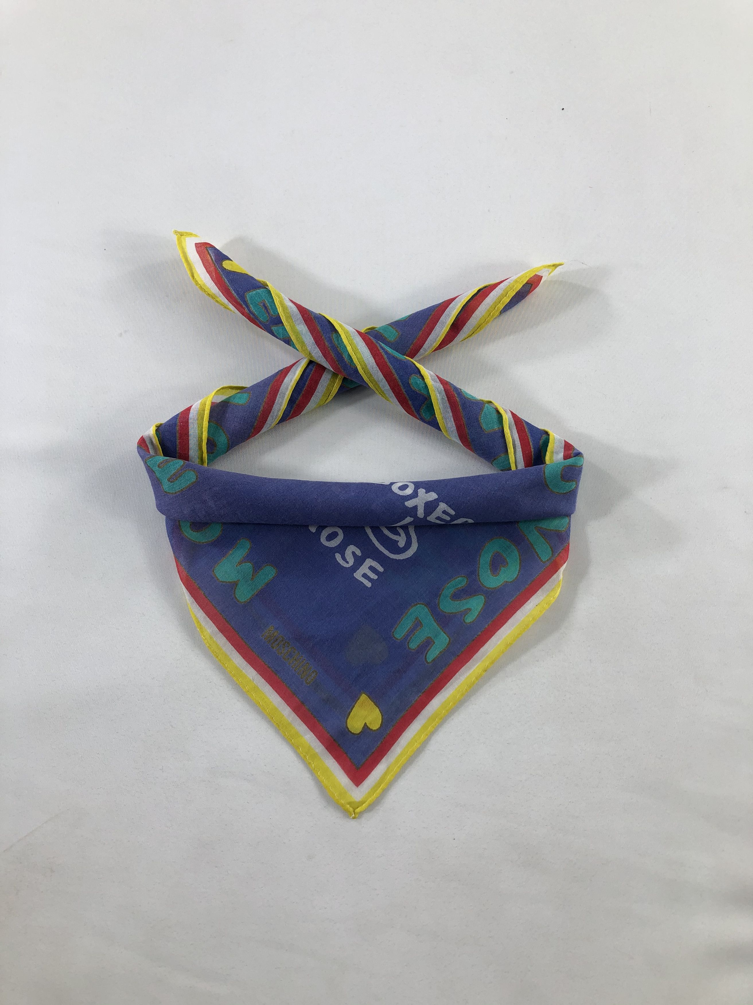 Vintage Vintage Moschino Handkerchief / Bandana / Neckerchief Size ONE SIZE - 1 Thumbnail