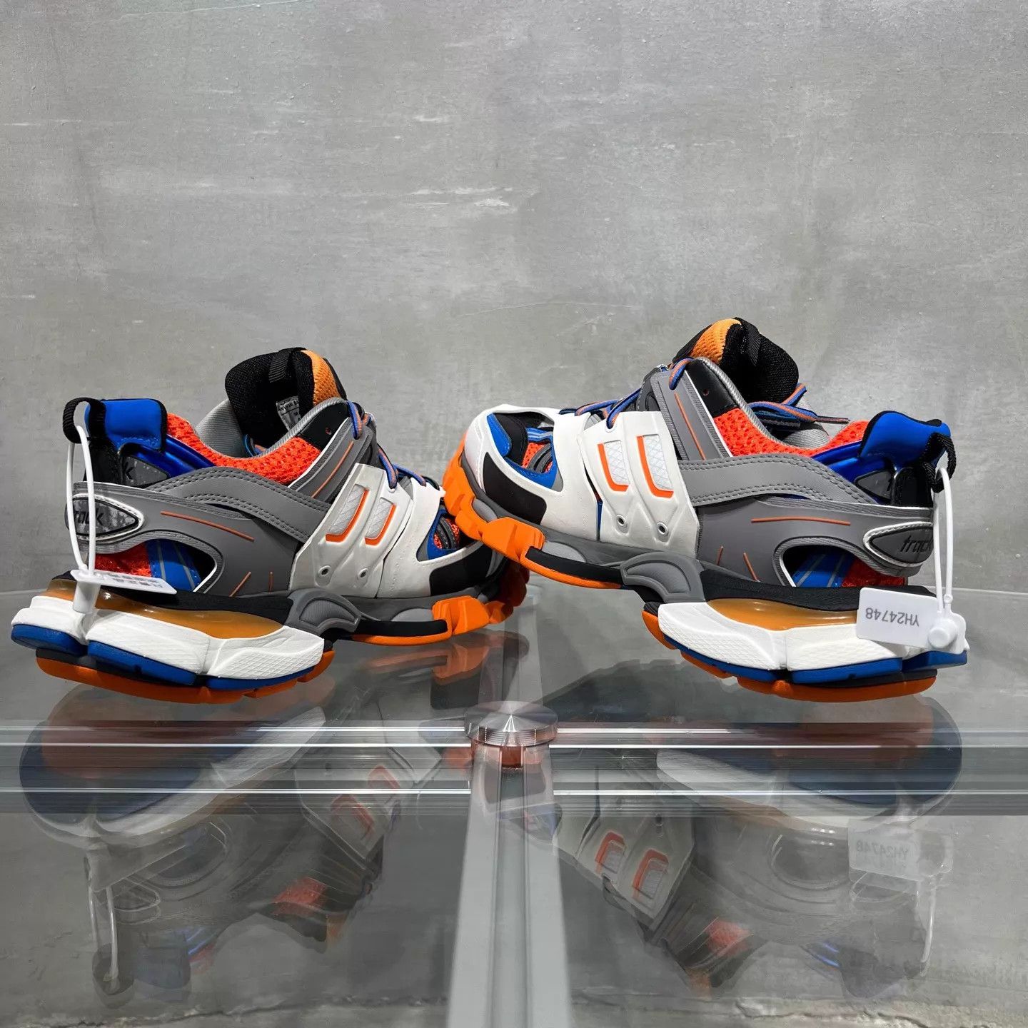 Balenciaga Balenciaga BLCG TRACK White Orange 39 Size US 6 / EU 39 - 5 Thumbnail