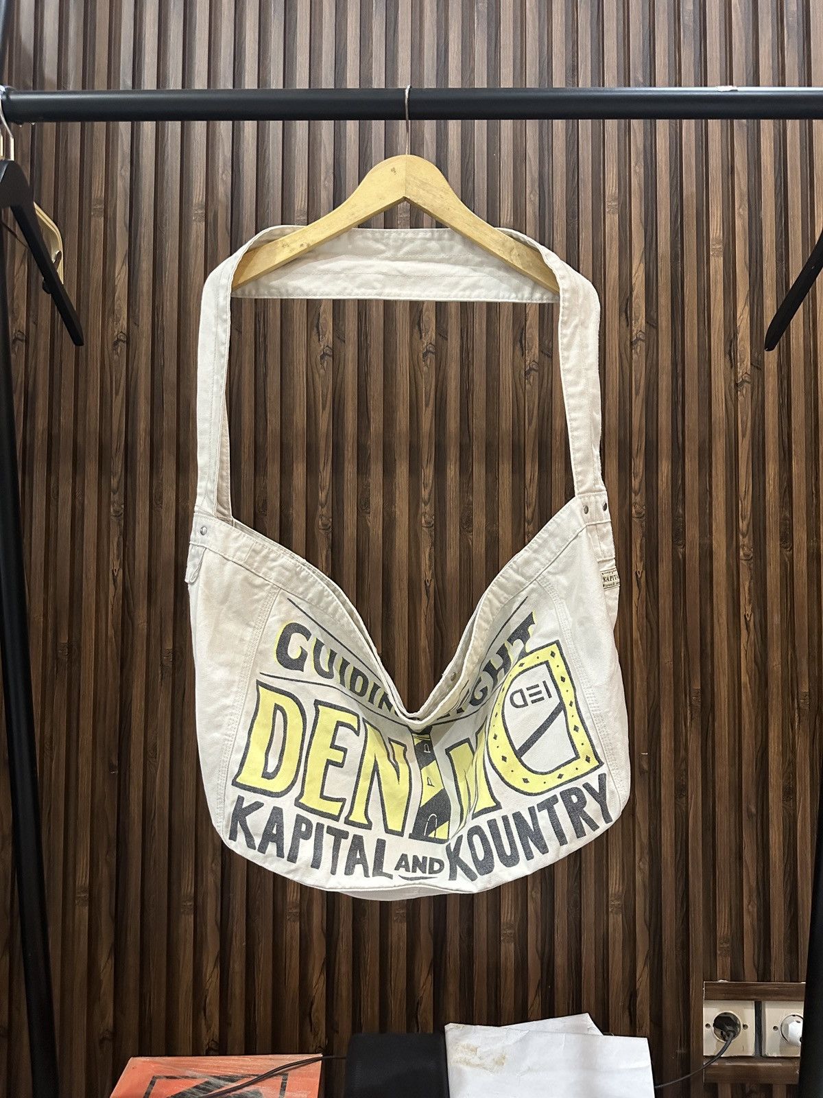 Kapital Kountry Kapital Kountry Canvas newspaper Bag (Guiding light) Size ONE SIZE - 1 Thumbnail