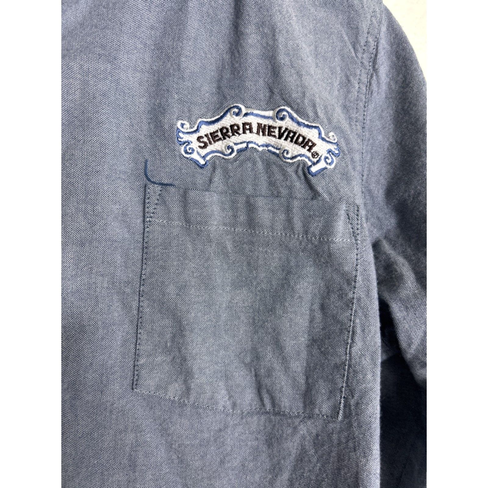 Vintage Sierra Nevada Women’s XL Long Sleeve Button Up Shirt Blue Chambray Size XL / US 12-14 / IT 48-50 - 4 Thumbnail
