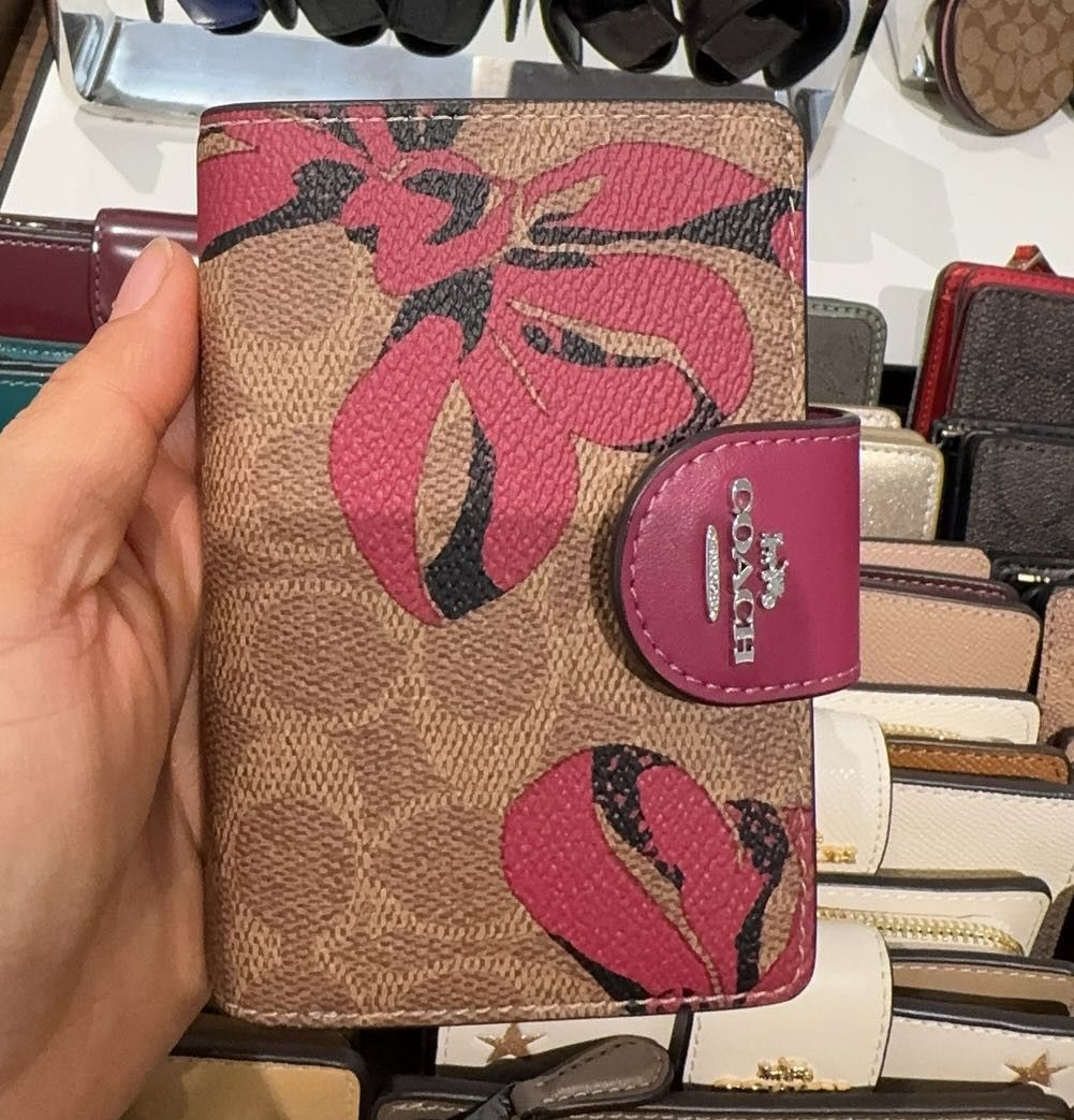 Coach Medium Corner Zip Wallet In Signature Canvas With Bow