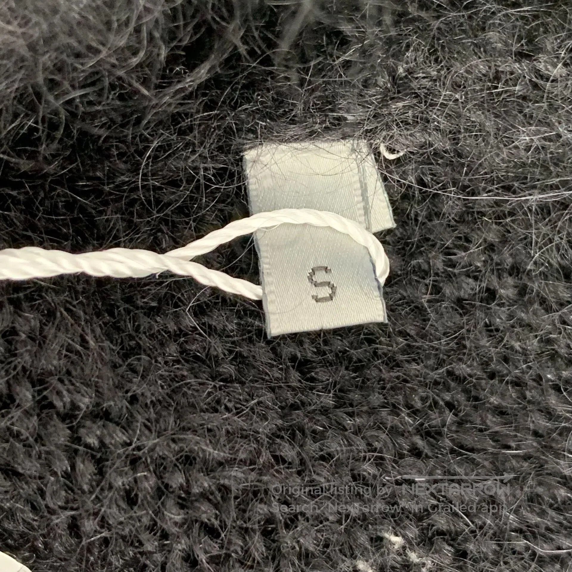 Dior dior x peter doig black v-neck knitwear. Size US S / EU 44-46 / 1 - 6 Thumbnail