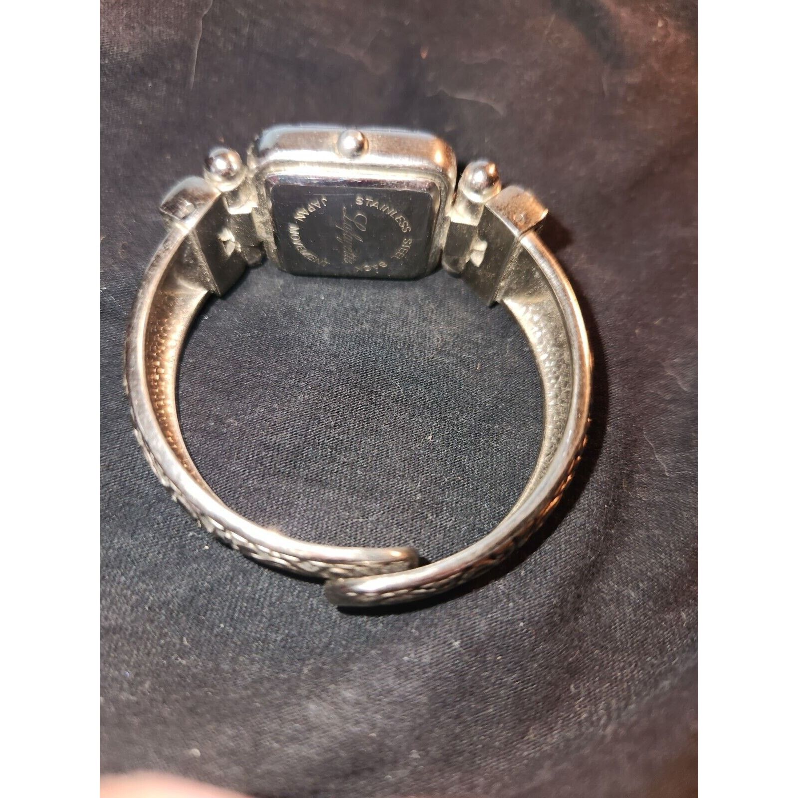 Lafayette 148 Lafayette Japan silver Cuff Vtg Retro Stainless new battery Size ONE SIZE - 4 Thumbnail