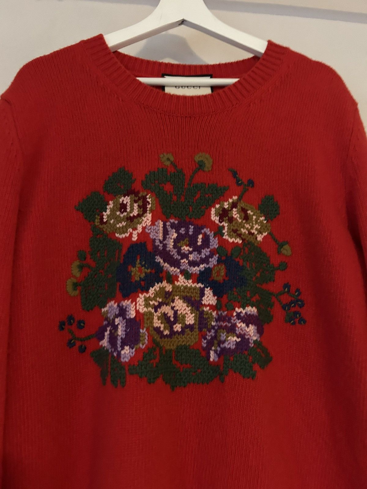 Gucci Red Floral Jacquard Knit Sweater Size US L / EU 52-54 / 3 - 5 Thumbnail