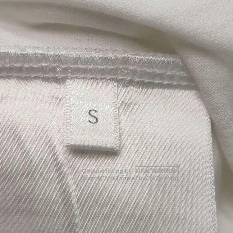 Givenchy Givenchy Cotton Logo Crew Neck Short. Size US S / EU 44-46 / 1 - 4 Thumbnail