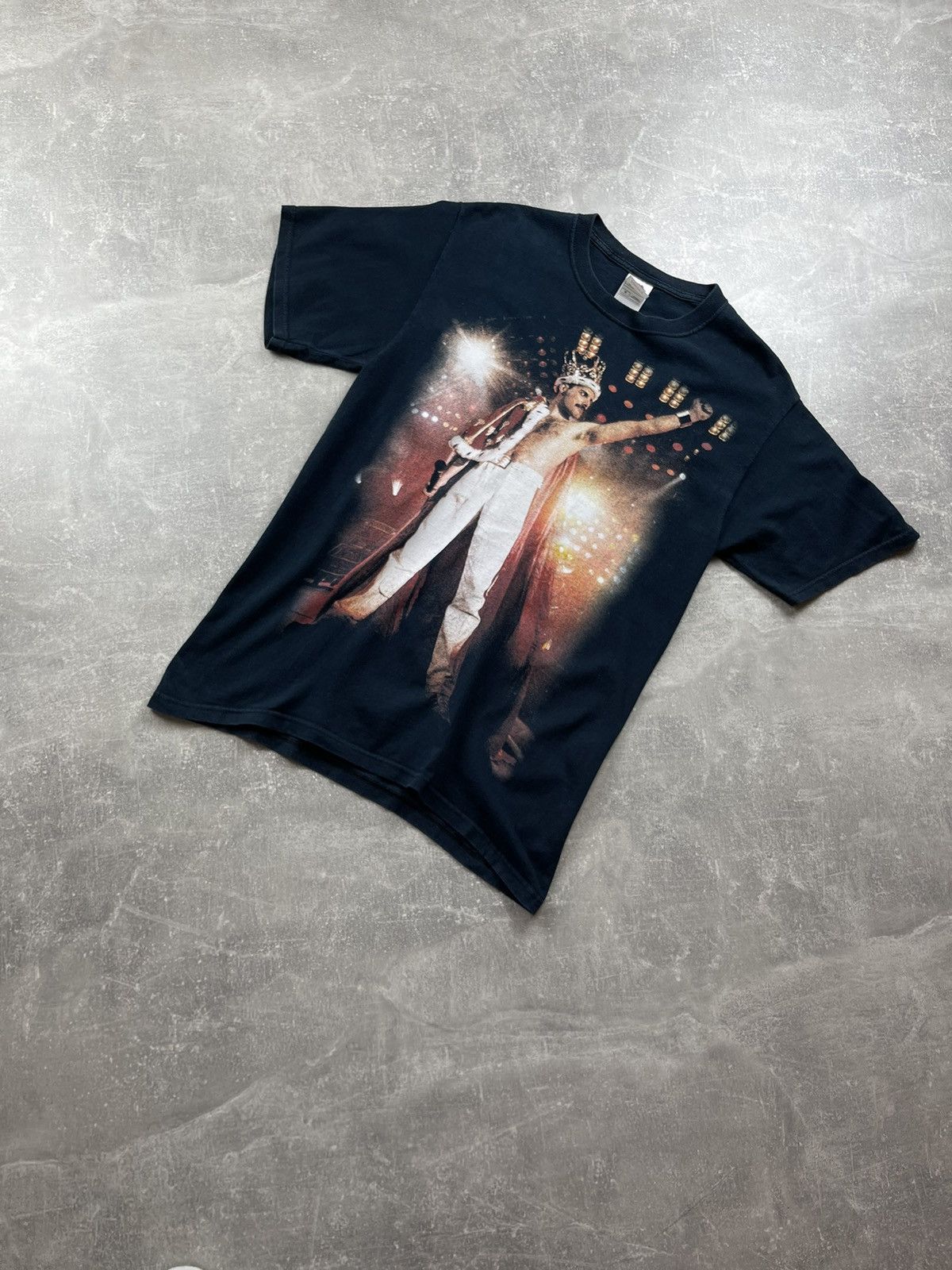 Band Tees Vintage Queen Freddie Mercury Graphic Band T Shirt Black Size US M / EU 48-50 / 2 - 1 Thumbnail