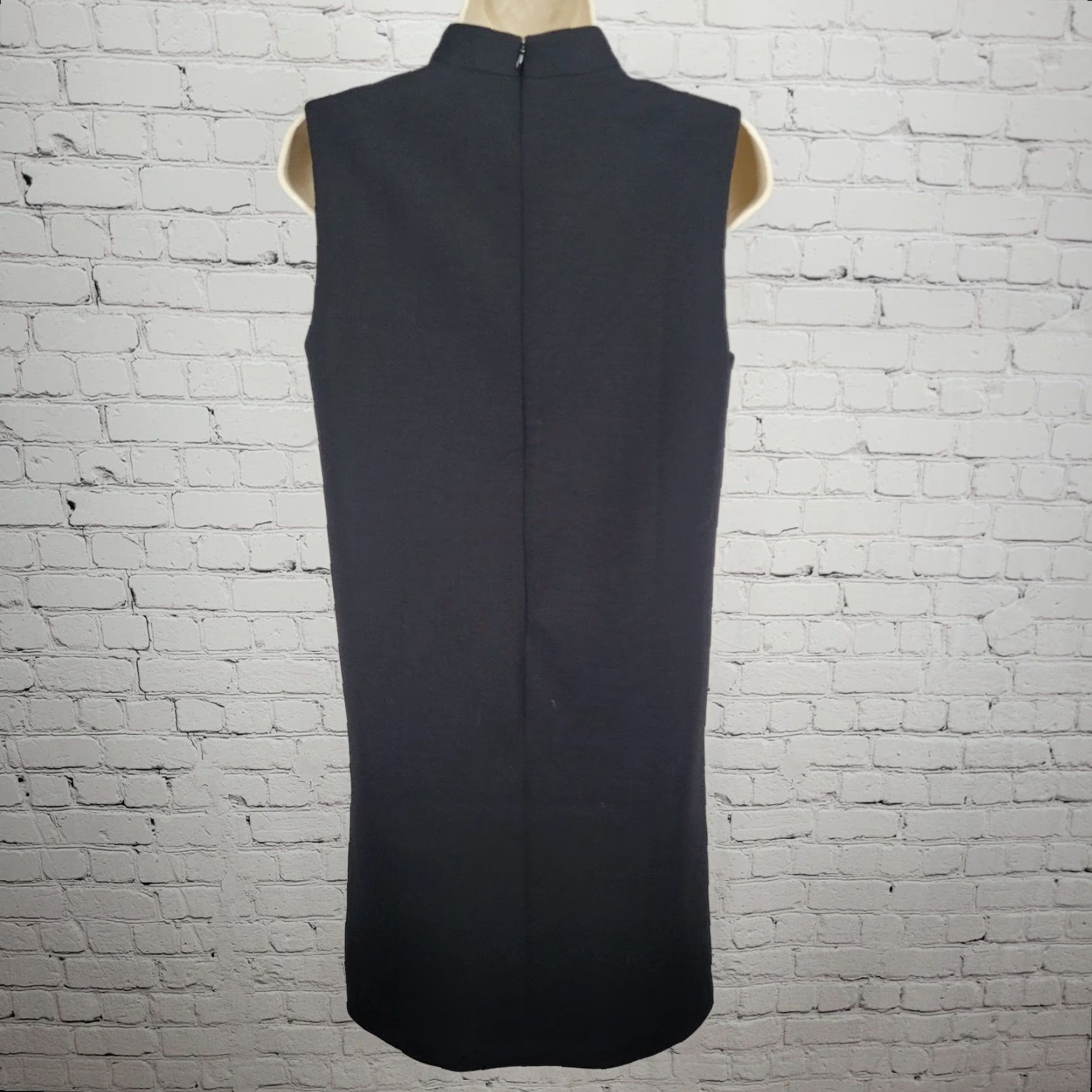 Ann Taylor Ann Taylor Dress Women's Sheath Knee Length Black Mock Neck Sleeveless Lined Stretch 6 Size M / US 6-8 / IT 42-44 - 2 Thumbnail