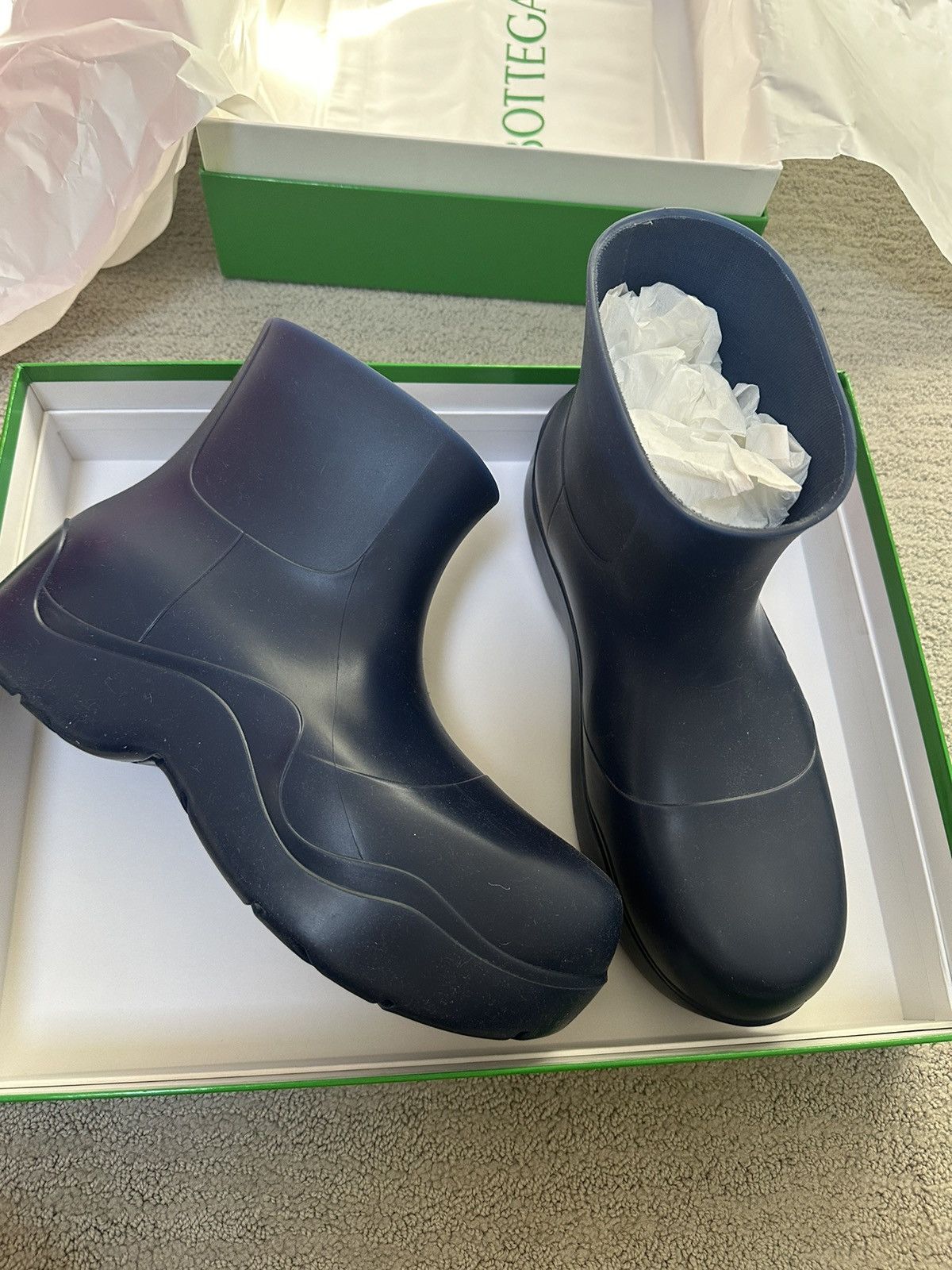 Bottega Veneta Bottega Veneta Puddle Rubber Boot Cruise Navy  display picture 2