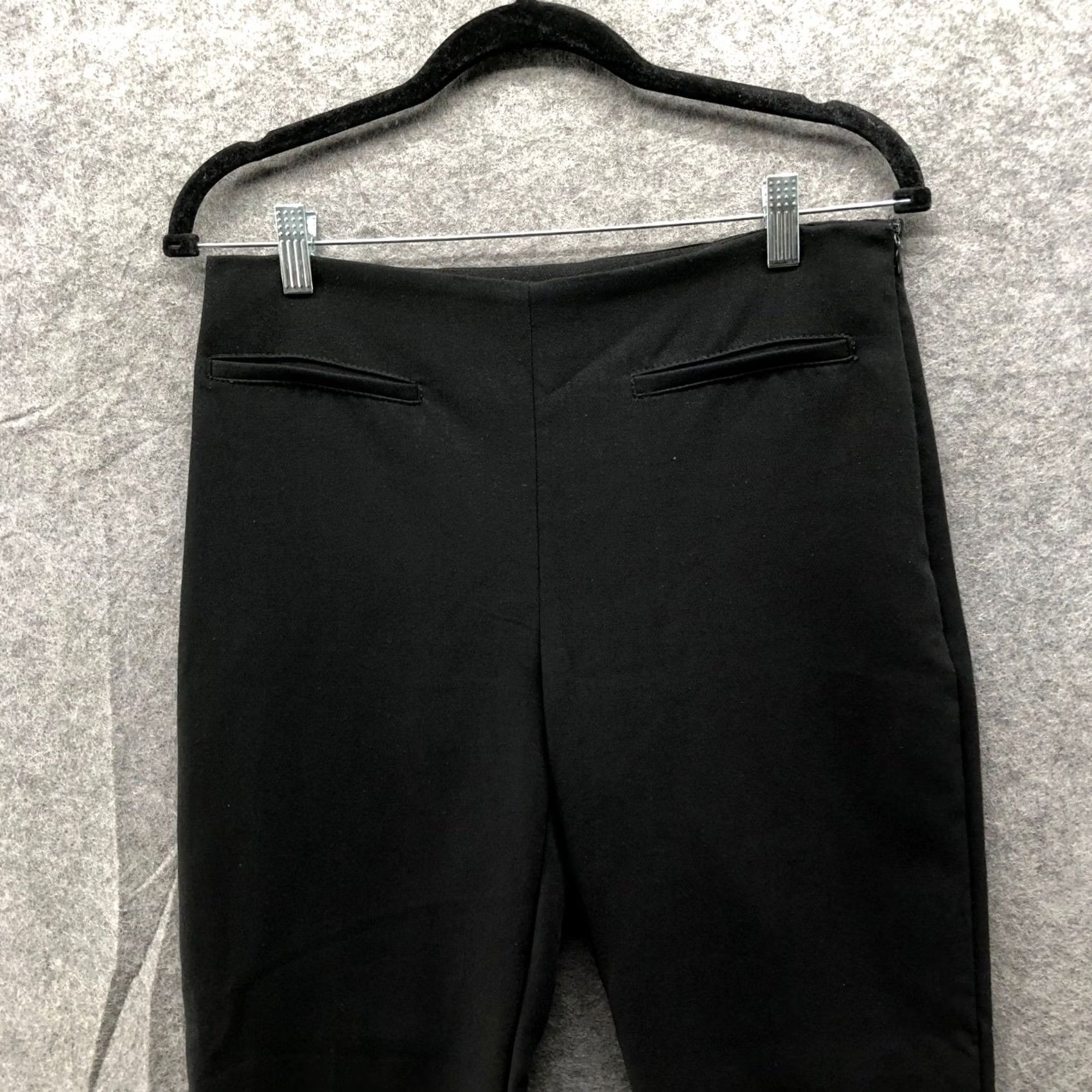 Zara Zara Tapered Slim Fit Trouser Dress Pants Womens M Black Flat Front Side Zip Fashion Pants, Office, Workwear, Preppy Rise Mid 8.5-10 in Inseam 26 in Size 32" / US 10 / IT 46 - 4 Thumbnail