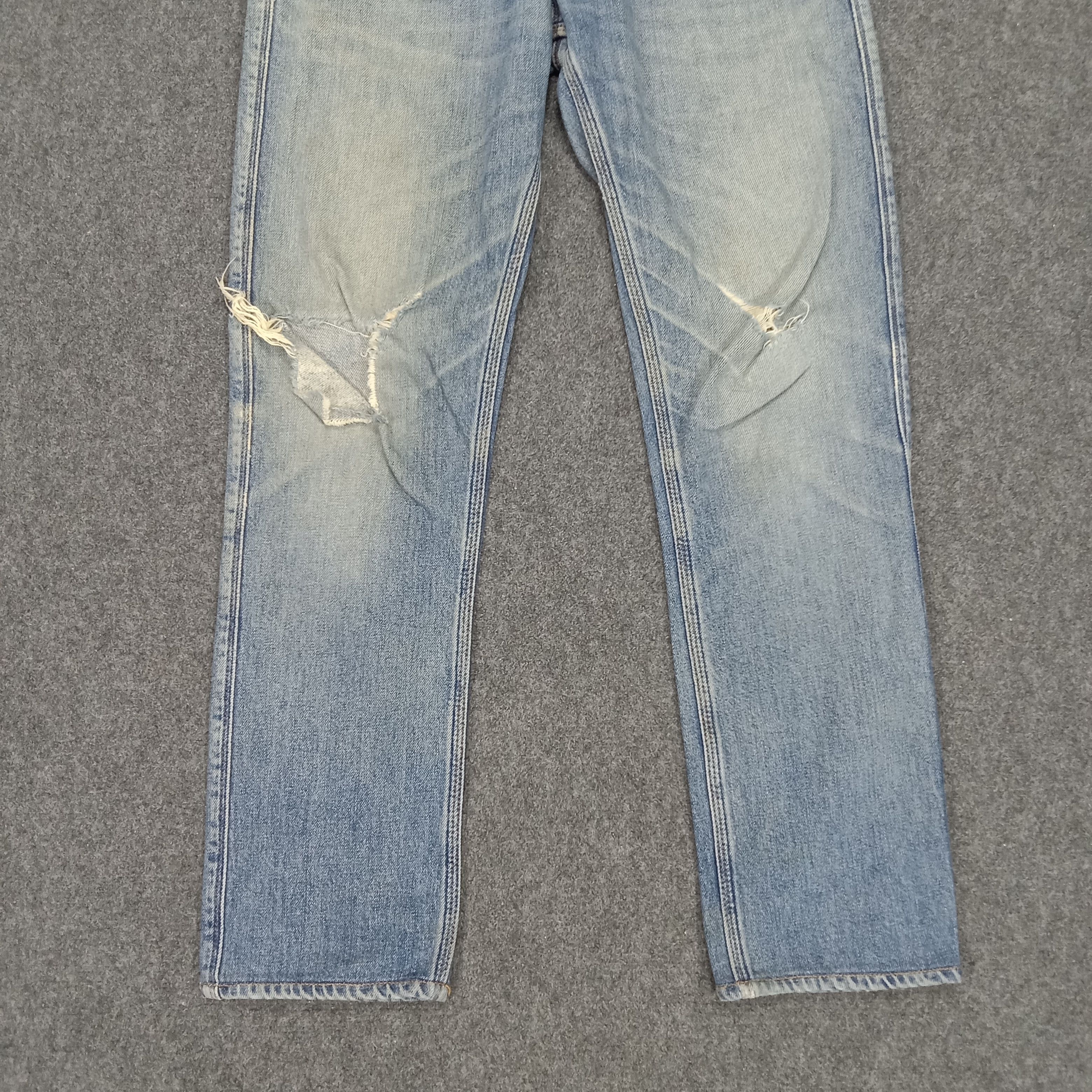 Acne Studios Acne Studios Italian Brand Distressed Denim Jeans Size US 31 - 2 Thumbnail