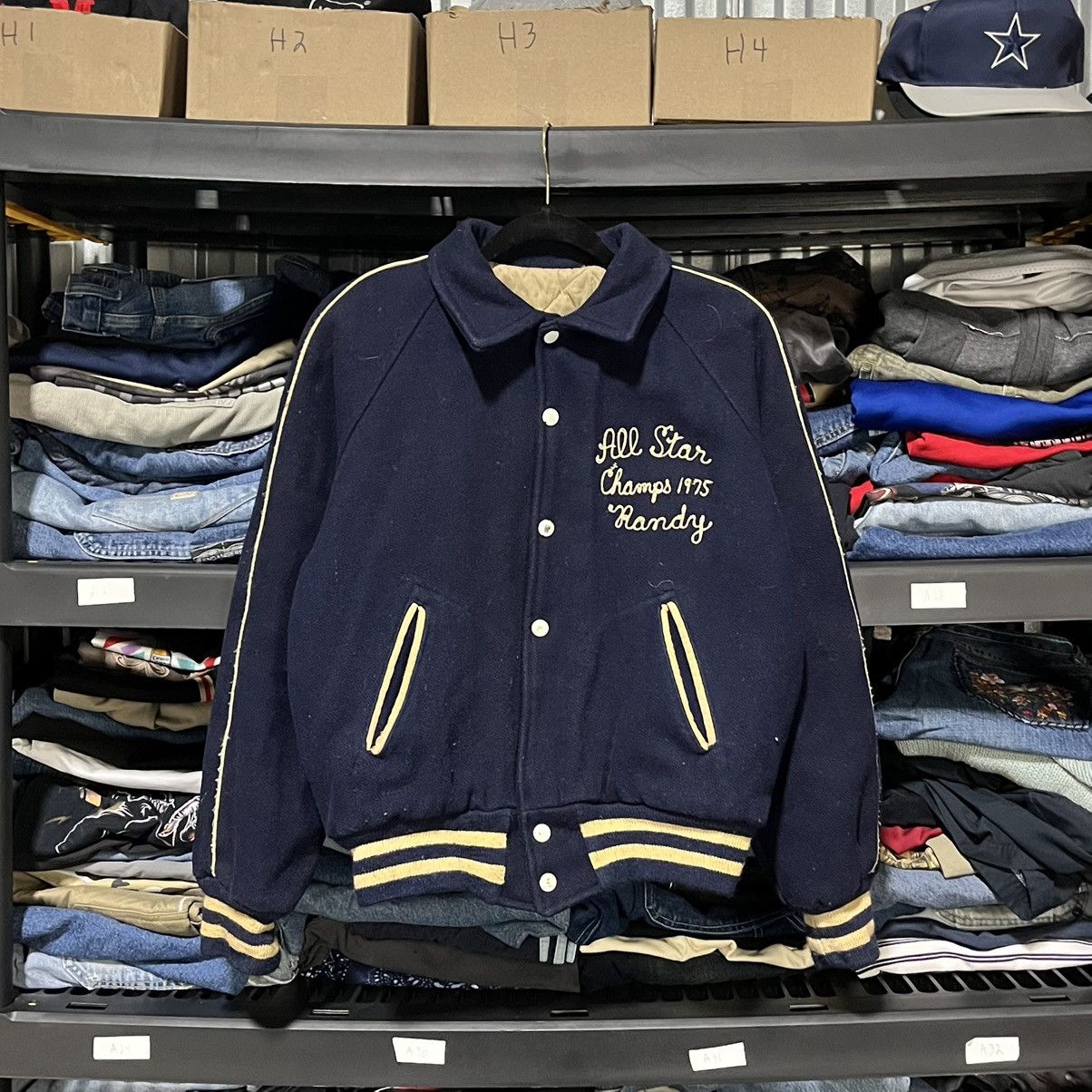 Vintage Vintage 70s Chain Stith High School Wool Varsity Jacket Size US S / EU 44-46 / 1 - 1 Thumbnail