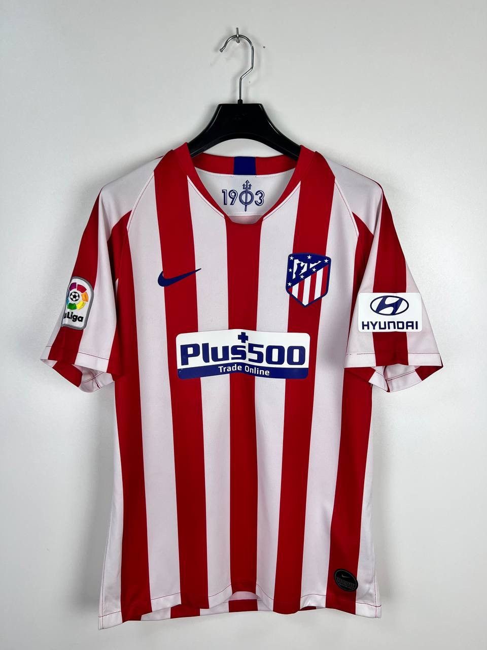 Other Athletic Madrid 2019/20 jersey size M Size US M / EU 48-50 / 2 - 1 Thumbnail
