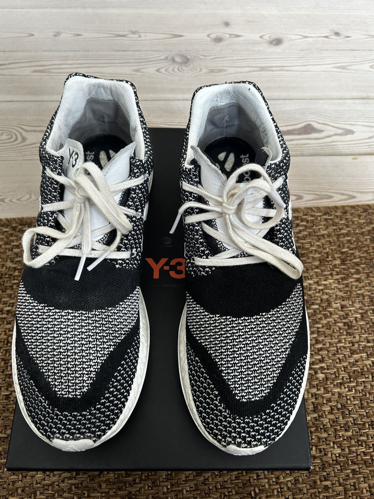 Y-3 Y-3 PureBoost ZG Knit Size US 9.5 / EU 42-43 - 2 Thumbnail