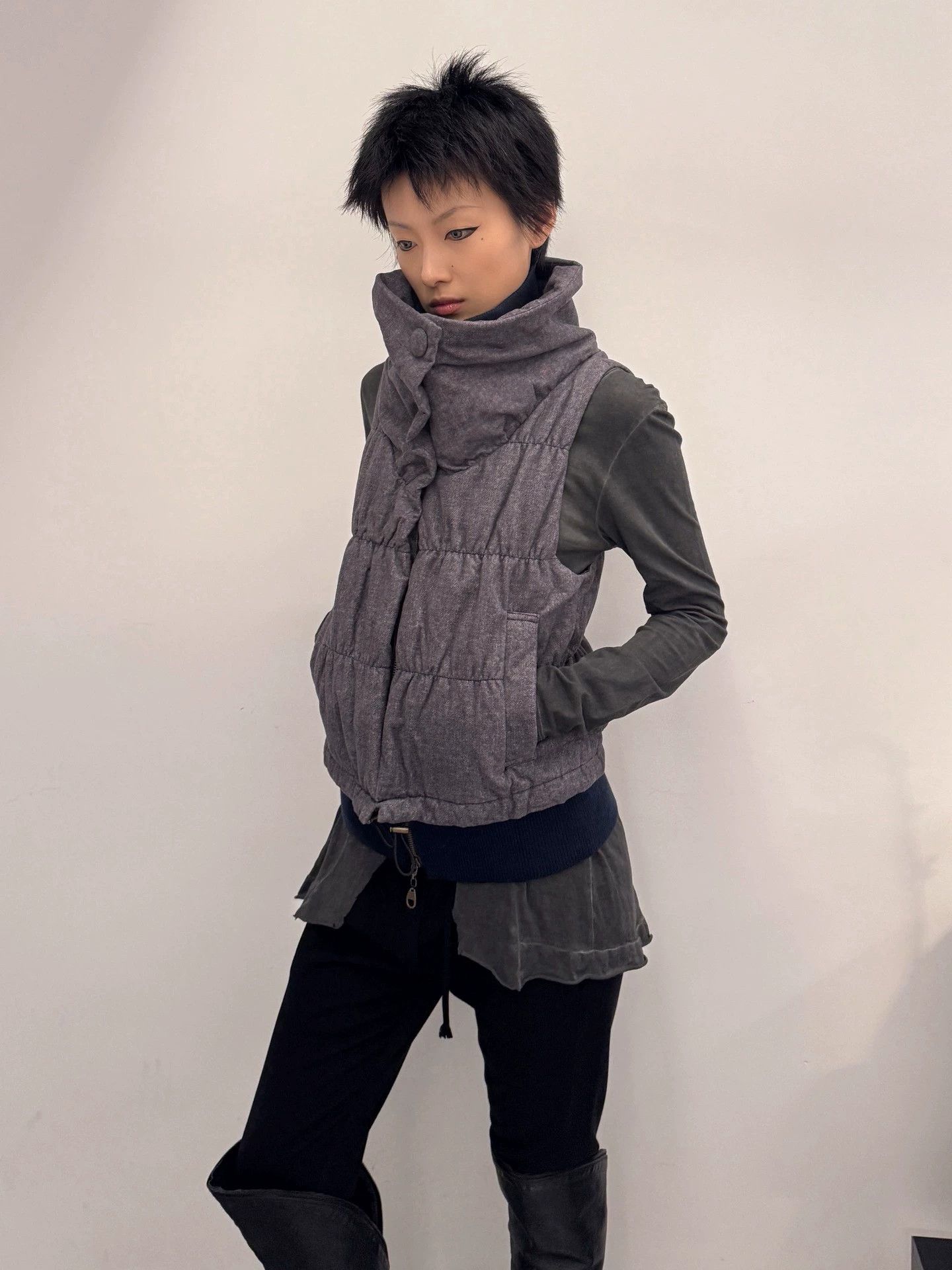 Vintage Japanese Brand Double Collar Double Zipper Padded Vest Size XS / US 0-2 / IT 36-38 - 1 Thumbnail
