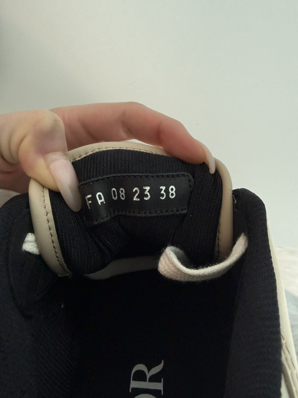 Dior Dior B57 Mid Top Sneaker Size US 5.5 / EU 38 - 8 Thumbnail