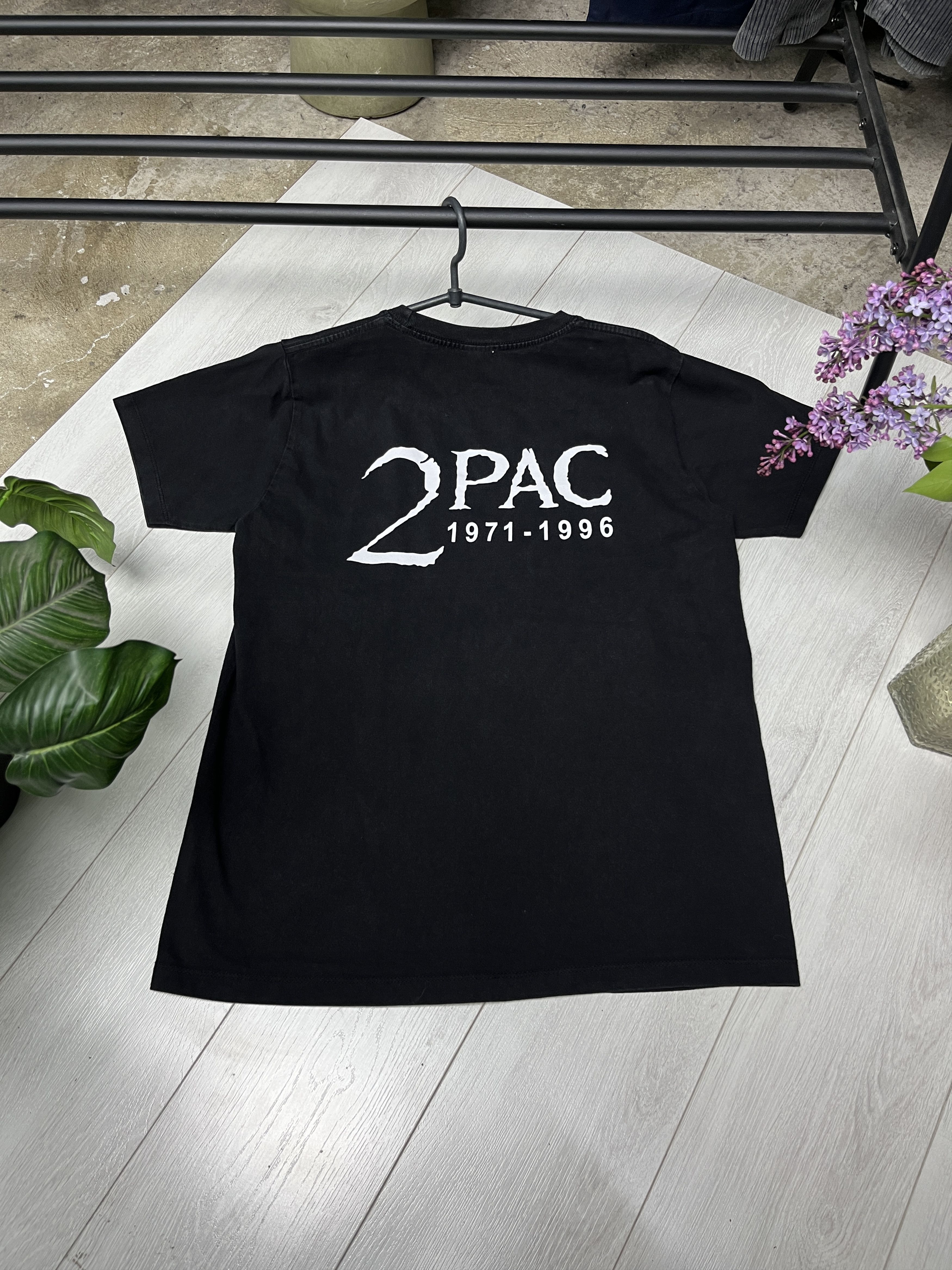 Vintage 1990s 2PAC "1971-1996" MEMORIAL PORTRAIT TEE - № 969 Size US M / EU 48-50 / 2 - 4 Thumbnail