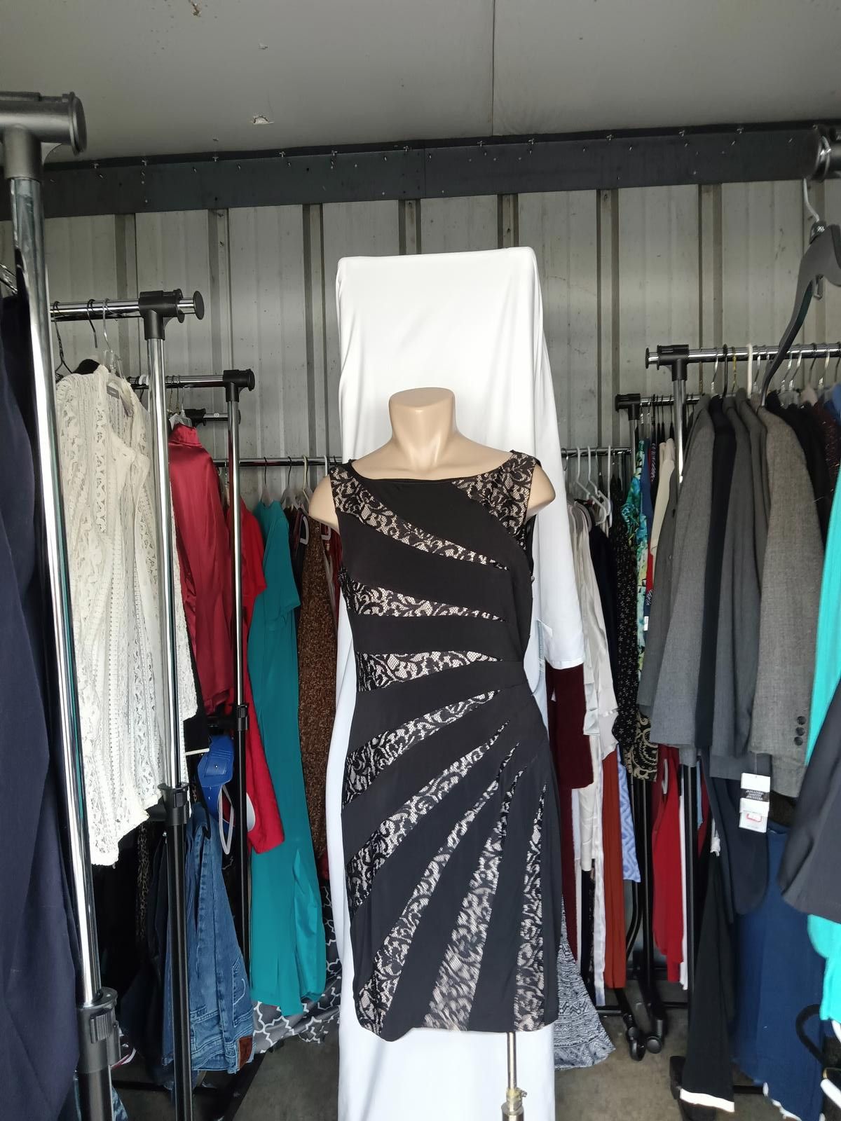 Designer Stunning Black Lace Dress by London Times - Size 10 Size L / US 10 / IT 46 - 1 Thumbnail