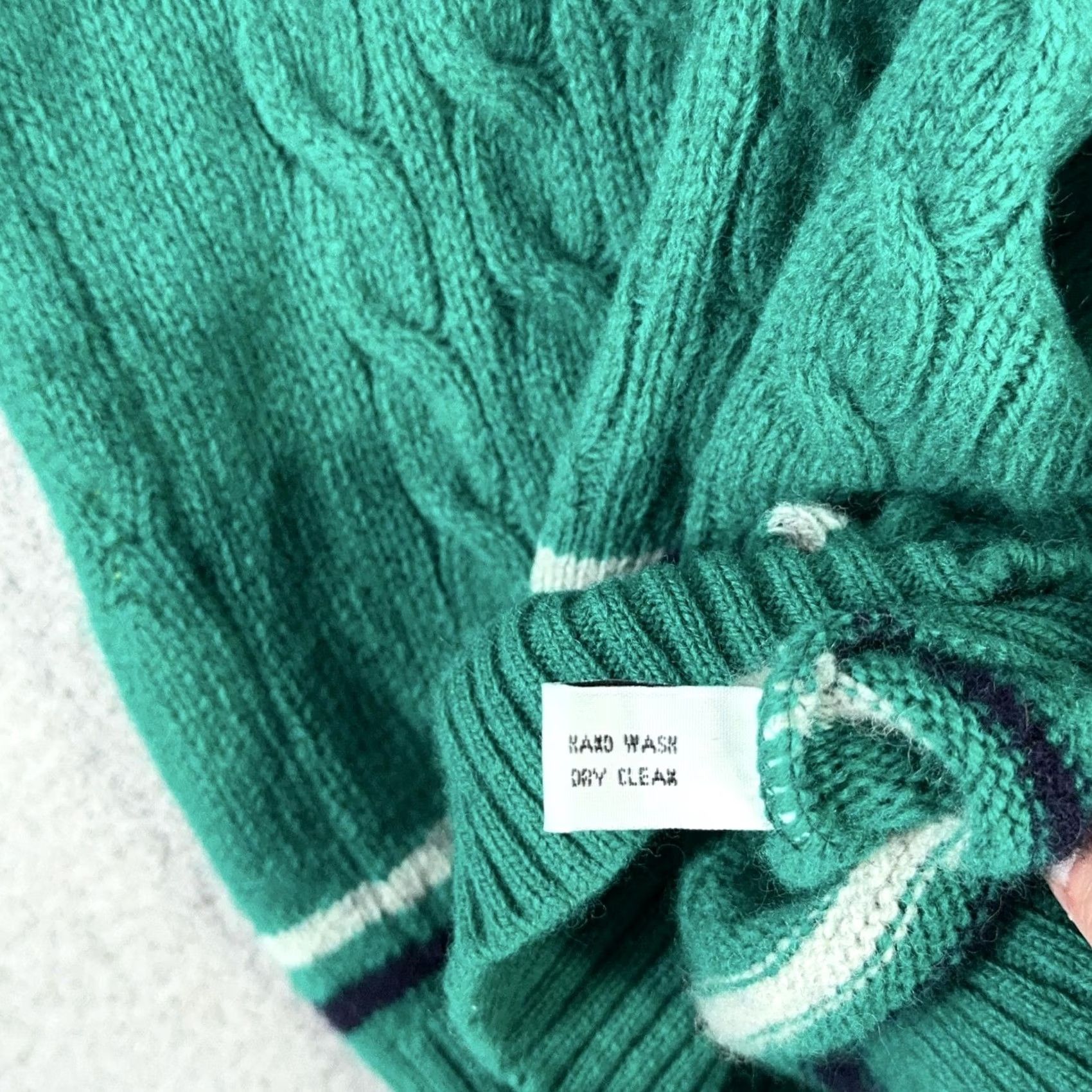 Vintage VINTAGE Kenneth Ross Cricket Sweater Men M Green Wool Knit Cable-Knit V-Neck 80s Scotland Pullover Size US M / EU 48-50 / 2 - 6 Thumbnail