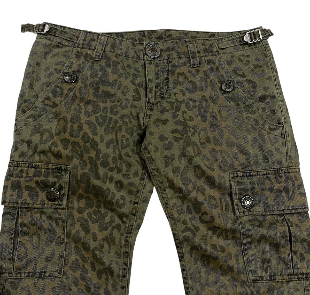 Hysteric Glamour 🚨Binding Accept🚨Hysteric glamour leopard flared pants Size 32" / US 10 / IT 46 - 7 Thumbnail