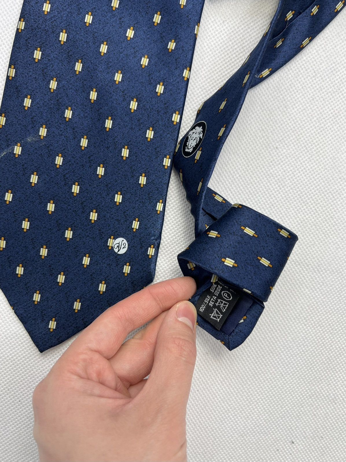 Versace Versace Vintage Silk Tie 100% Silk Size ONE SIZE - 2 Thumbnail